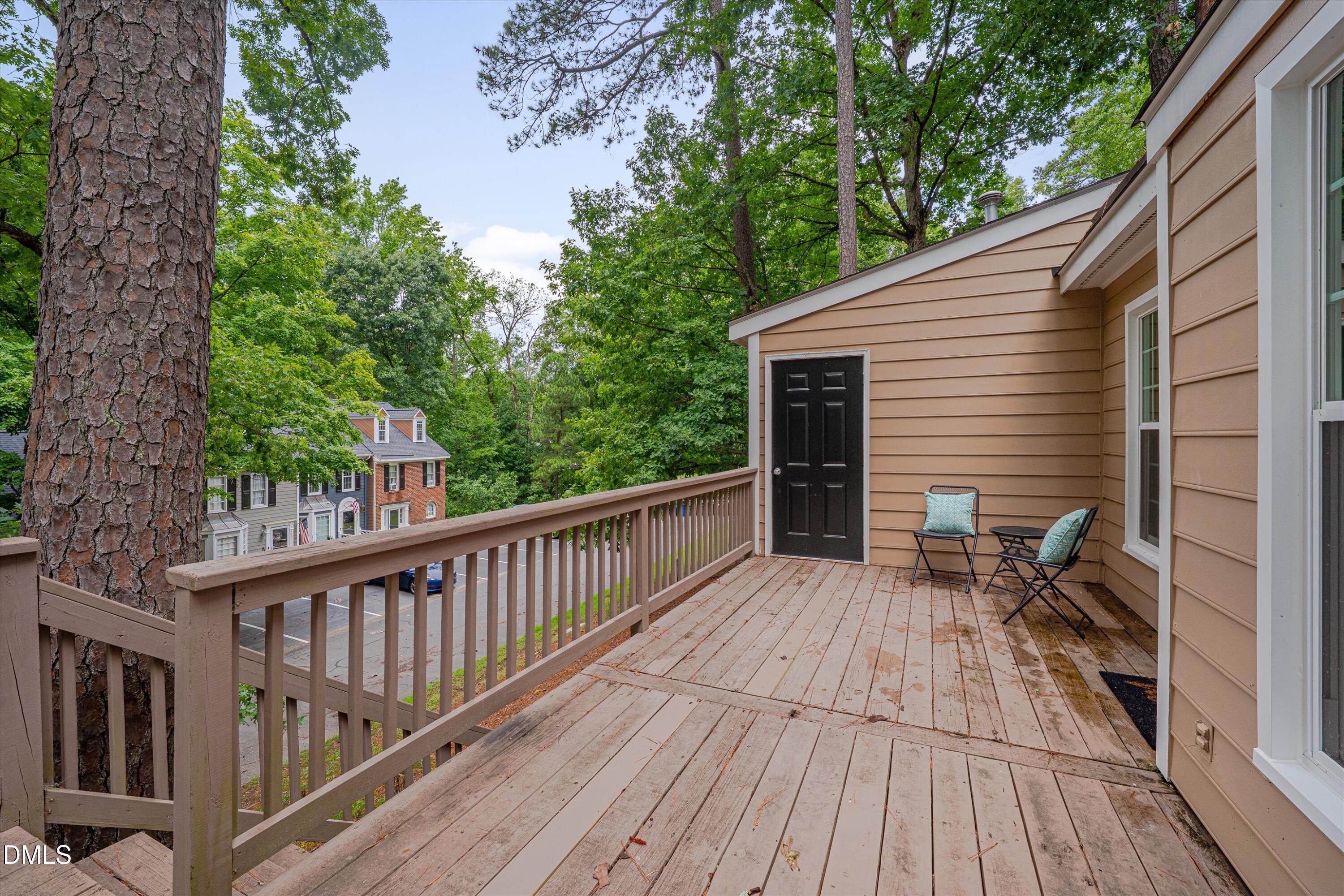 4600 Hamptonshire Drive Property Photo 26