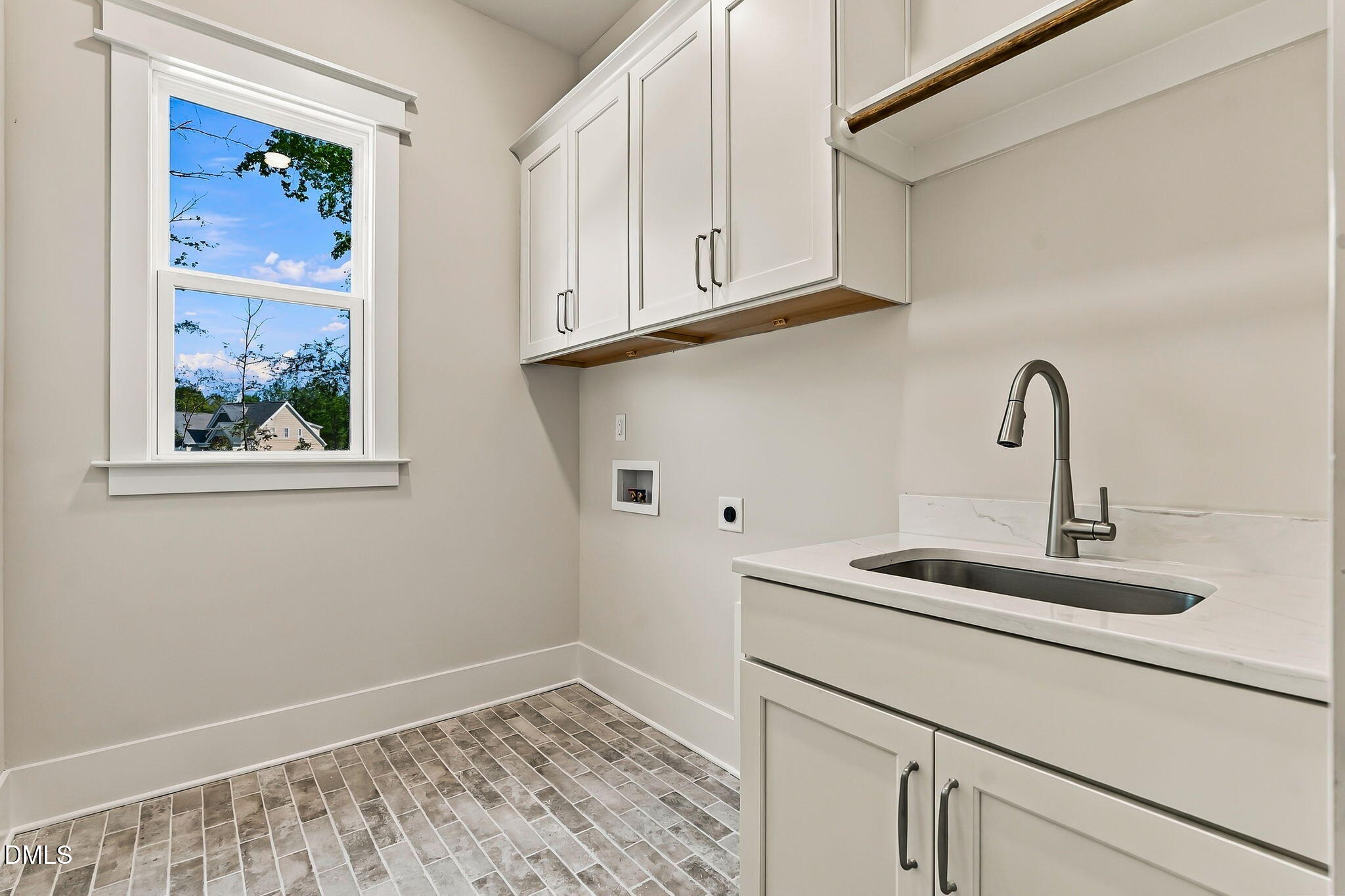 1208 Red Cedar Court Property Photo 43