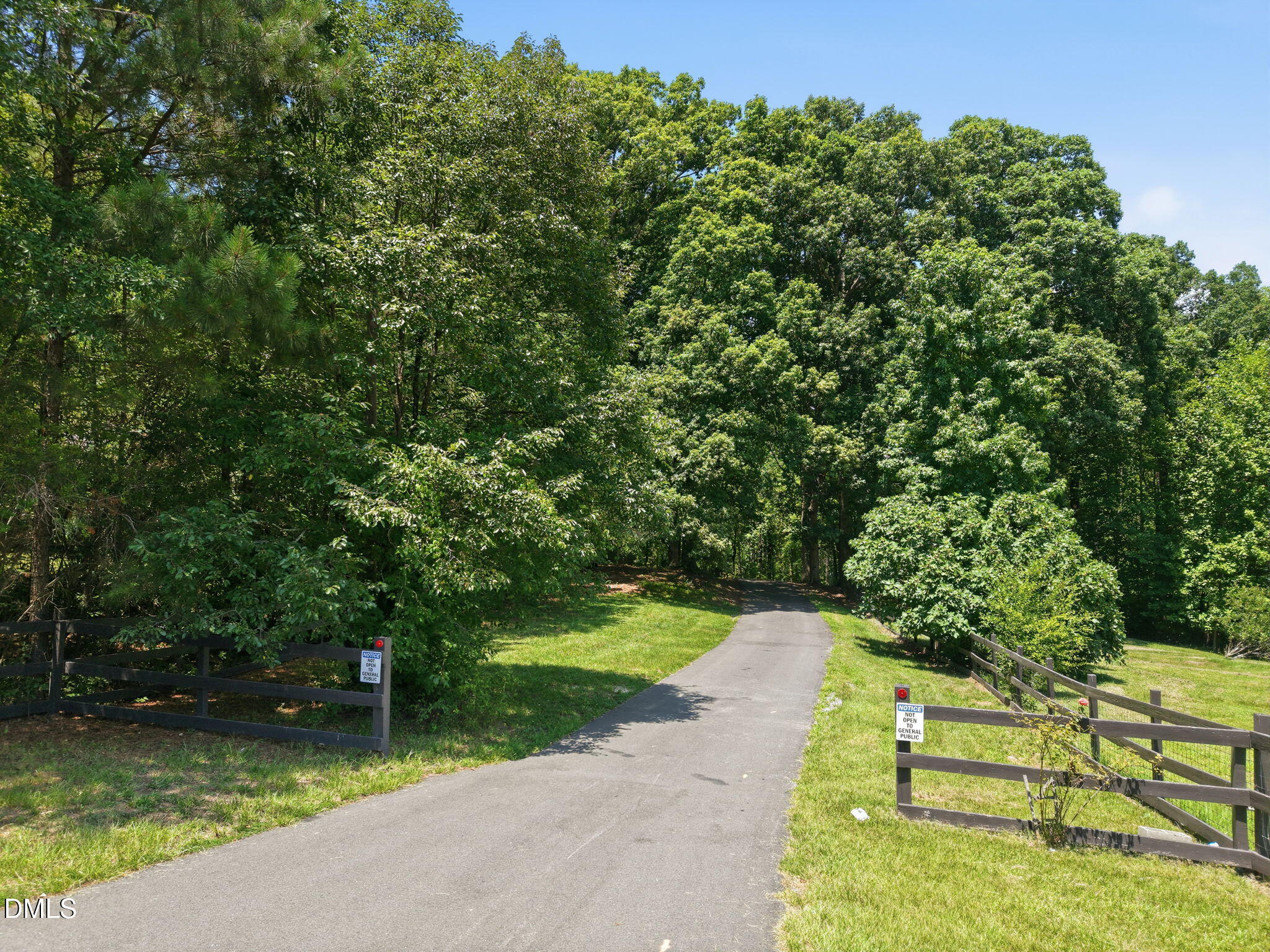 6312 Cass Holt Road Property Photo 4