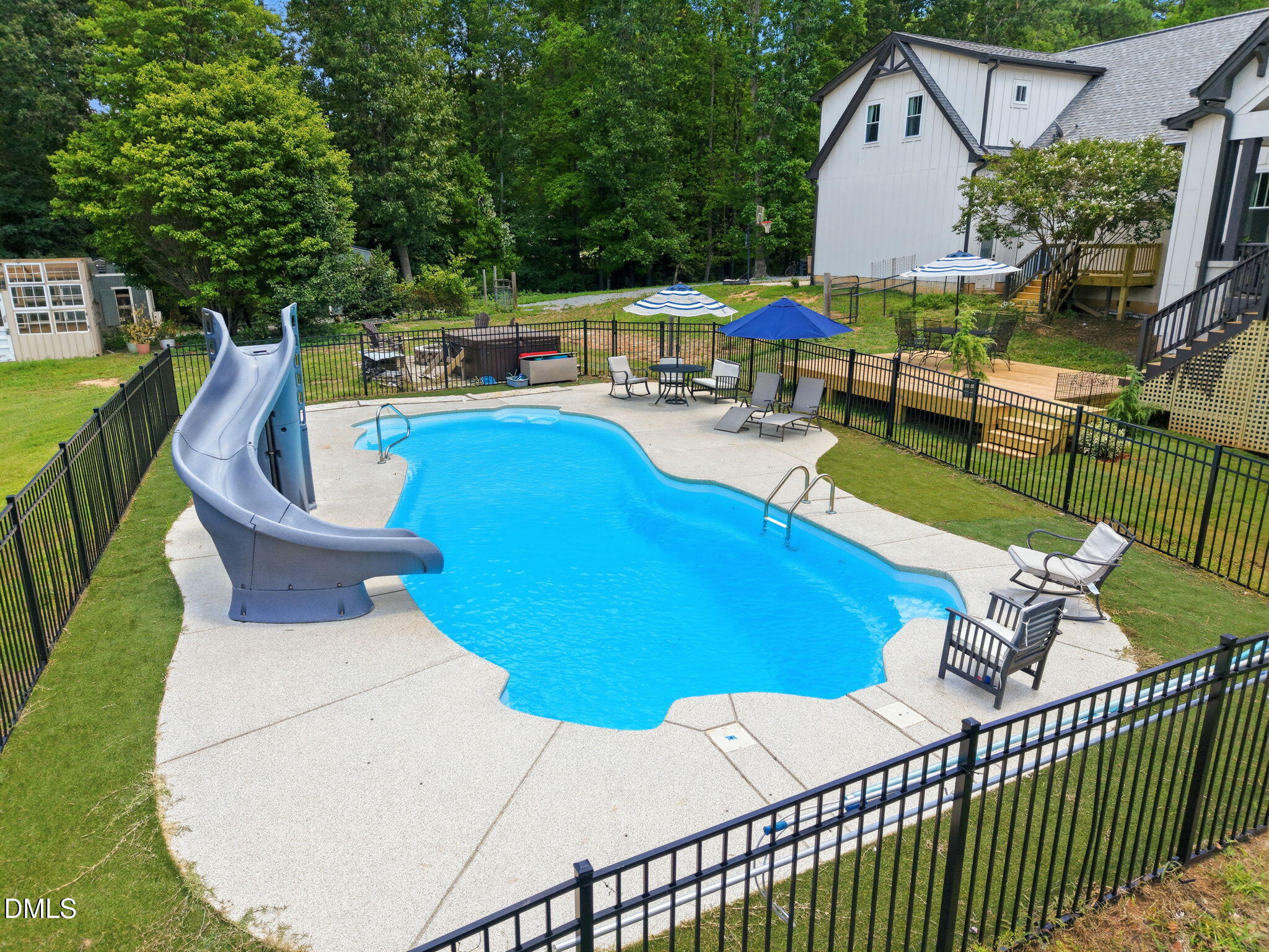 6312 Cass Holt Road Property Photo 10