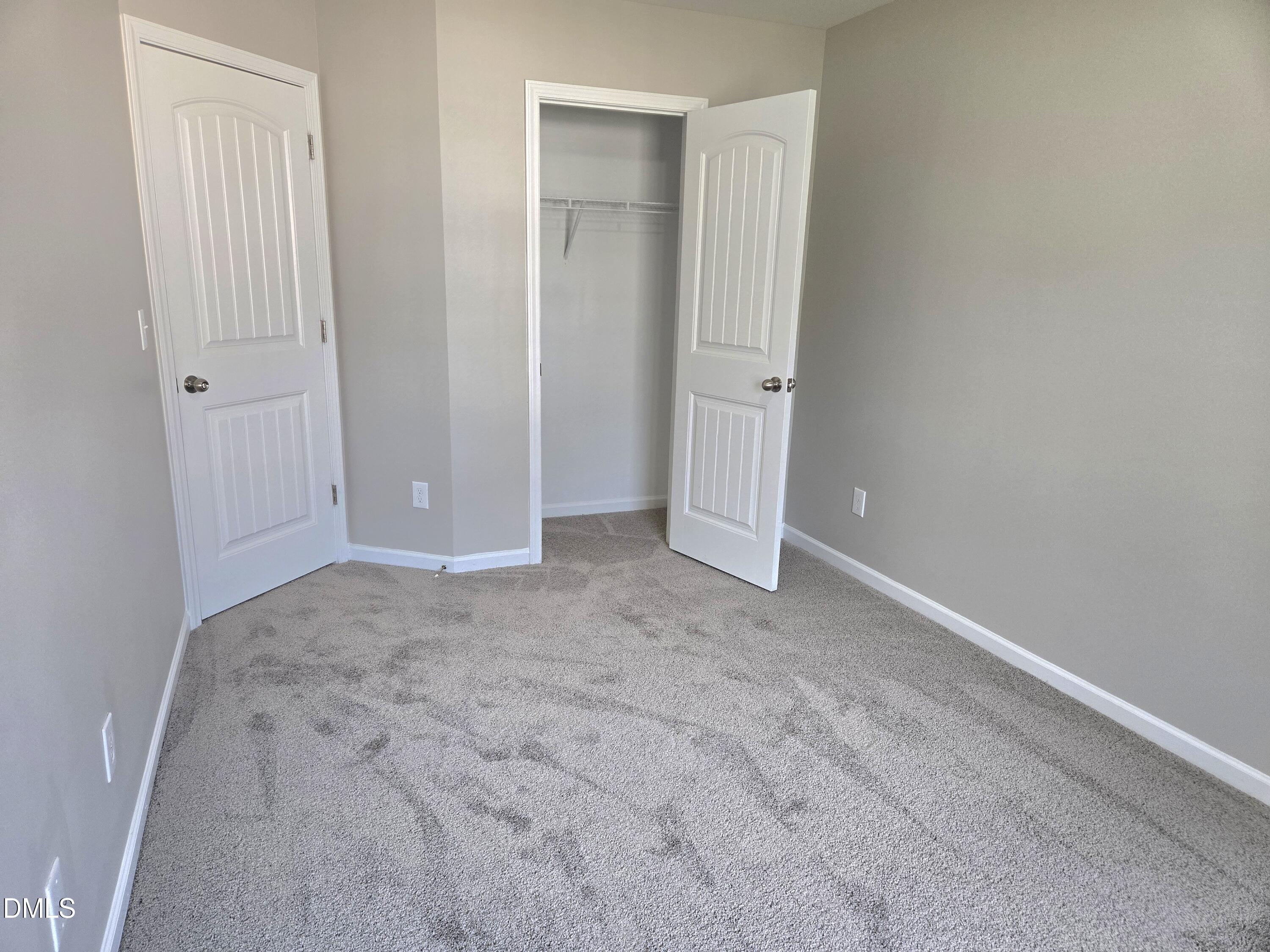 72 E Grove Point Drive Property Photo 12