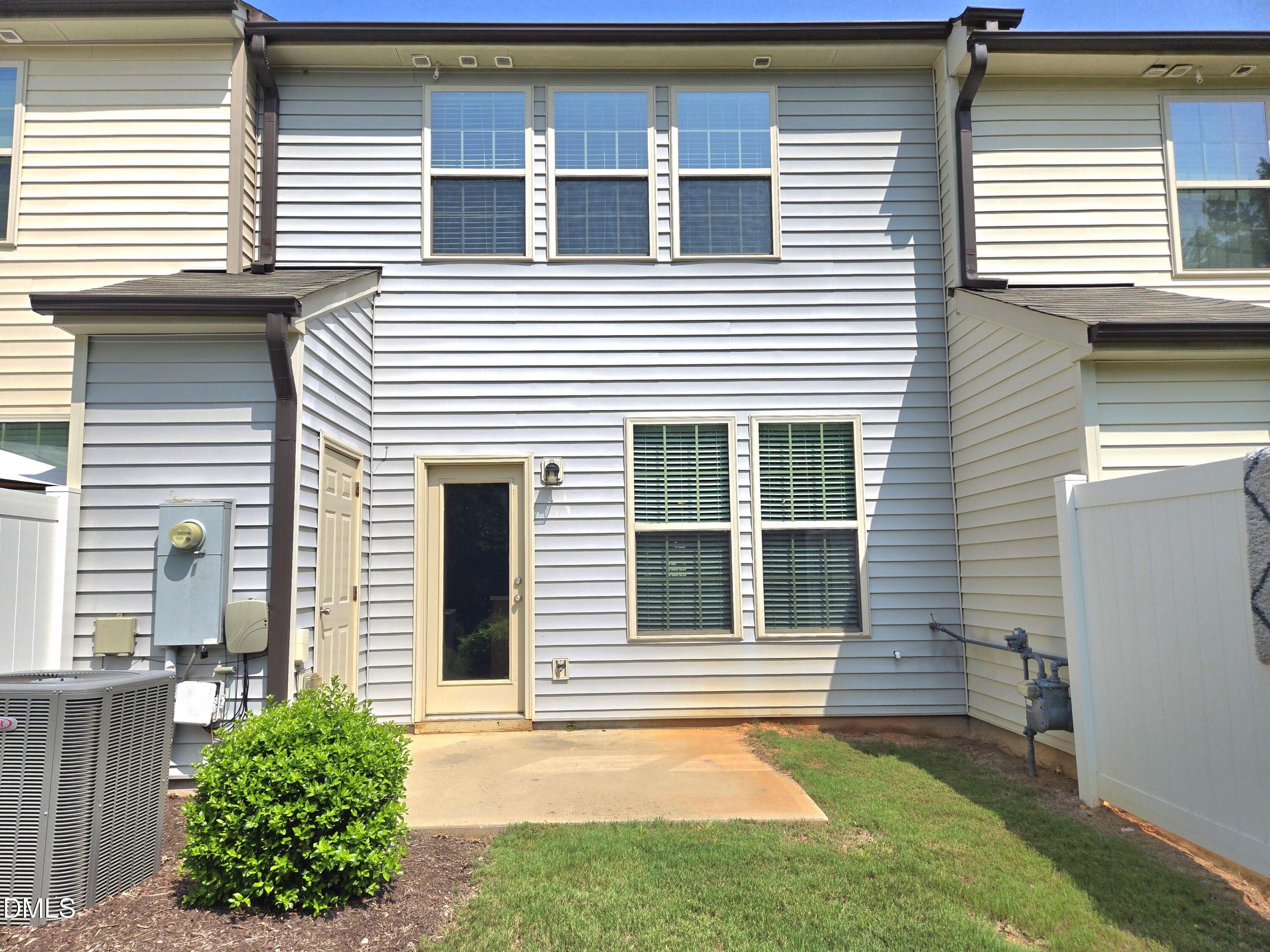 72 E Grove Point Drive Property Photo 17