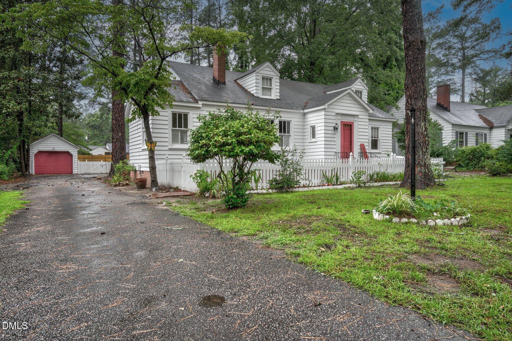 1041 Lafayette Avenue Property Photo 3