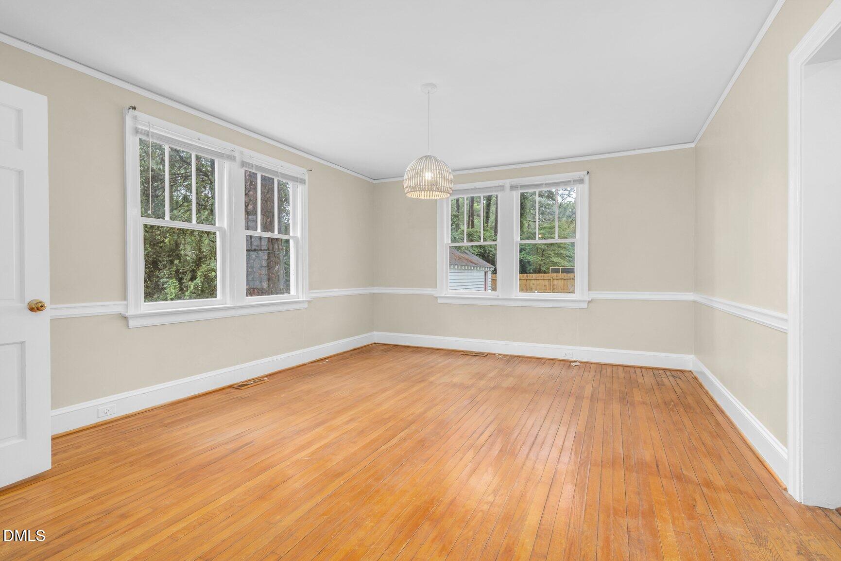 1041 Lafayette Avenue Property Photo 8
