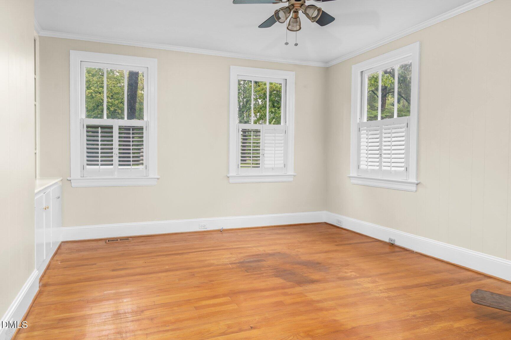 1041 Lafayette Avenue Property Photo 11