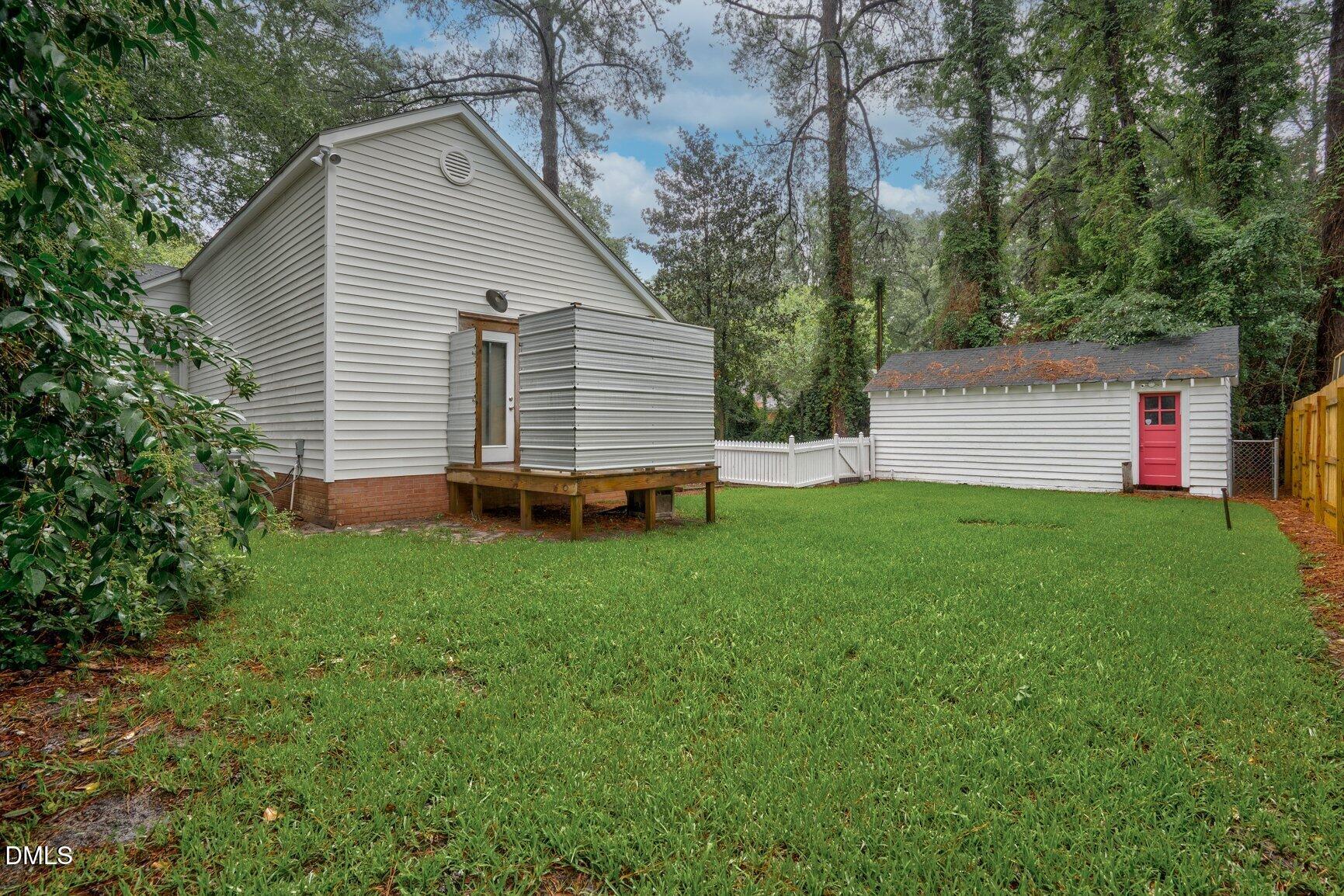 1041 Lafayette Avenue Property Photo 39