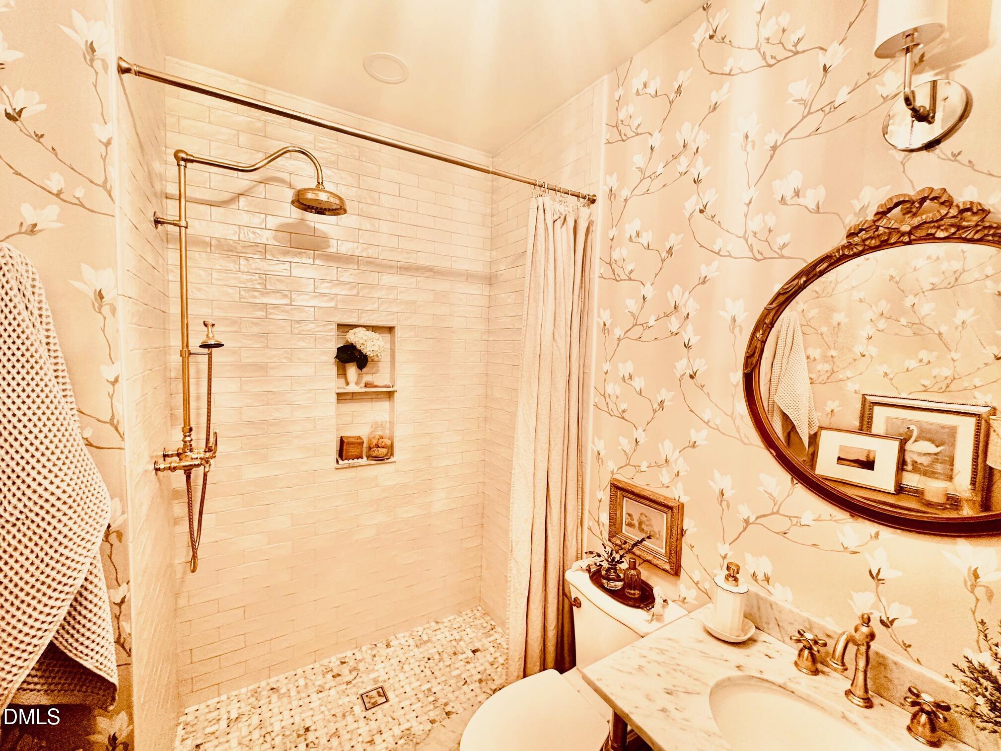 5428 Lake Edge Drive Property Photo 27