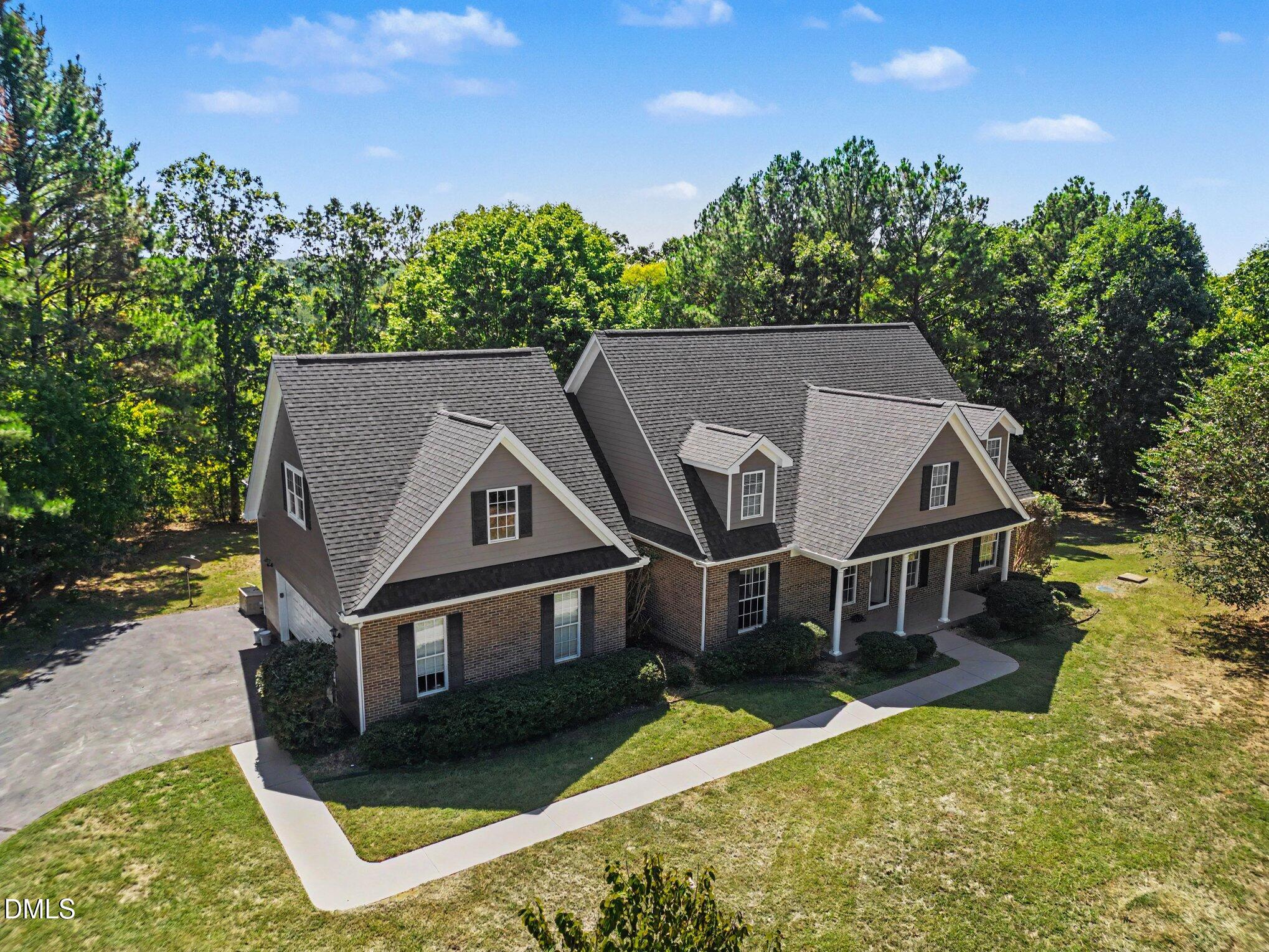 606 Old Chestnut Crossing