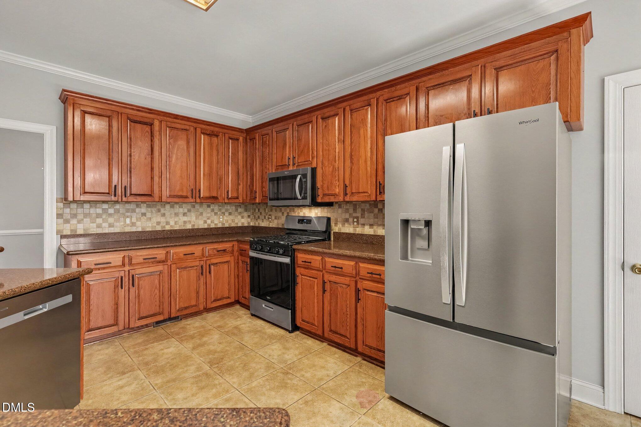 606 Old Chestnut Crossing Property Photo 15