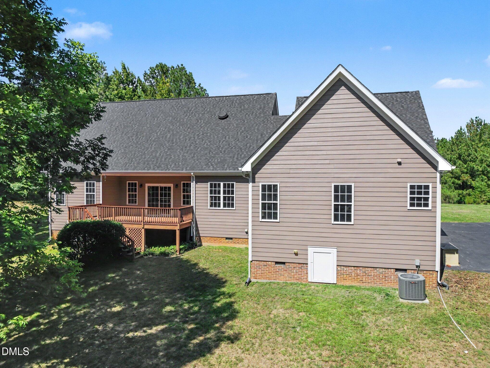 606 Old Chestnut Crossing Property Photo 34