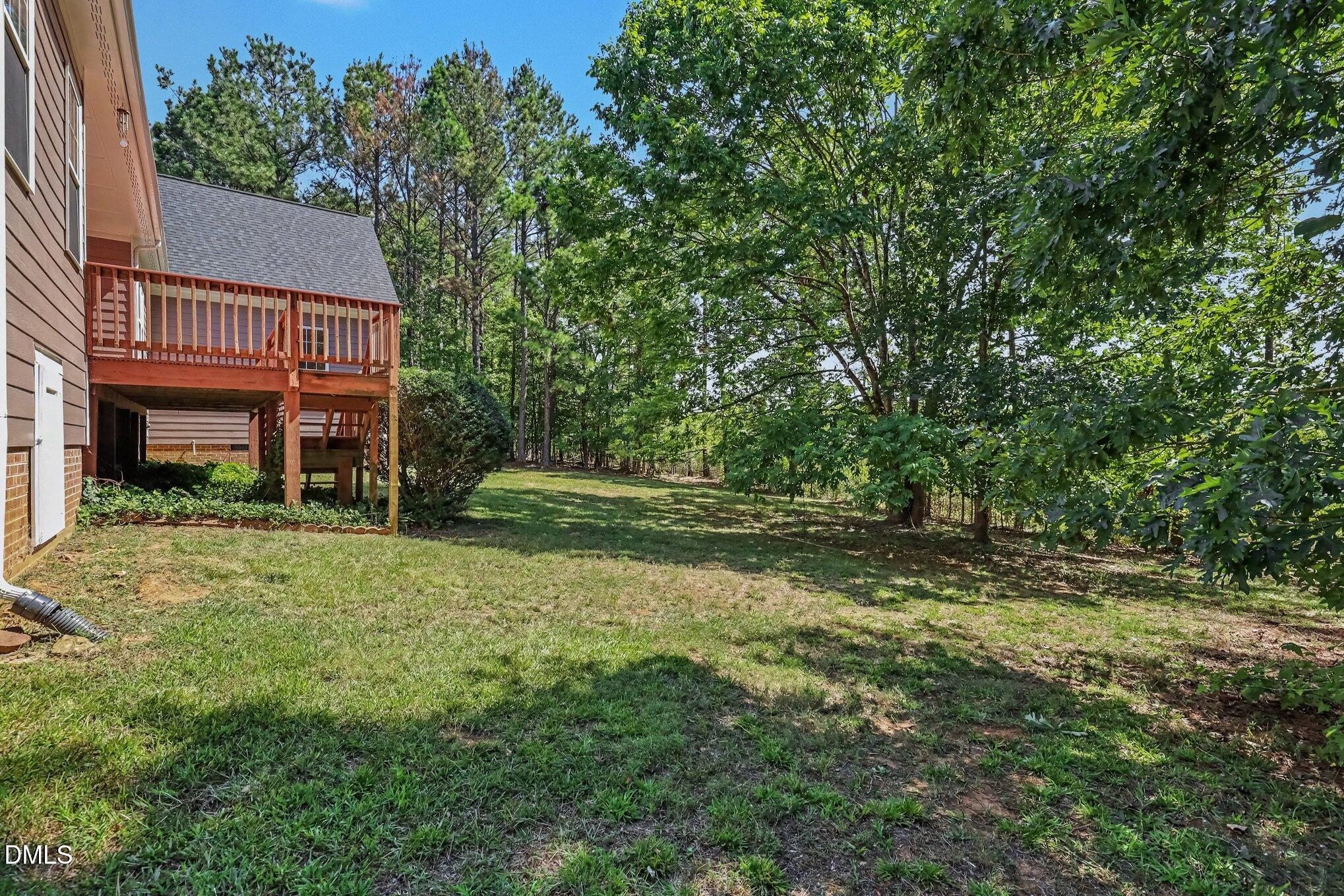 606 Old Chestnut Crossing Property Photo 35
