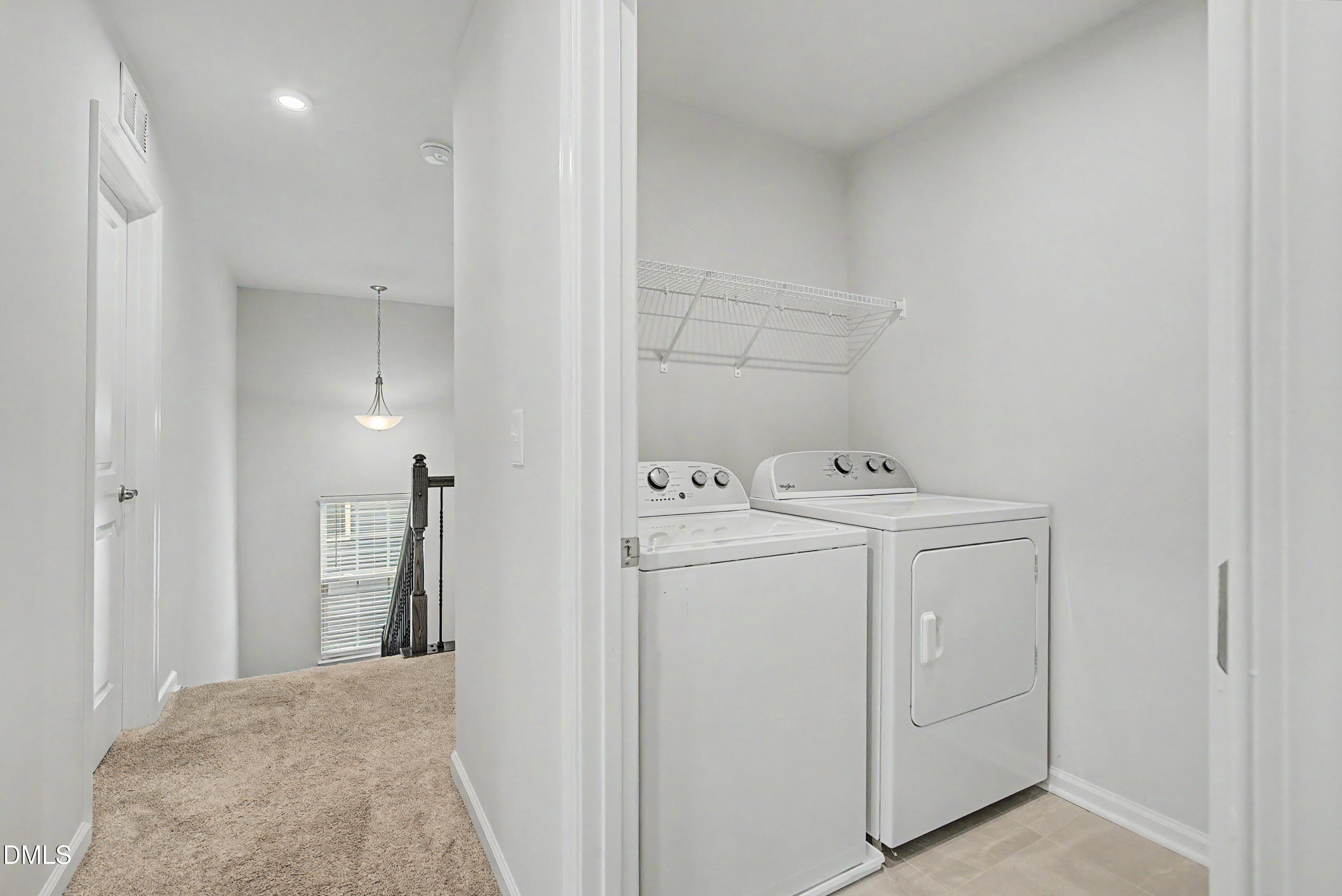 1621 Crimson Leaf Property Photo 40