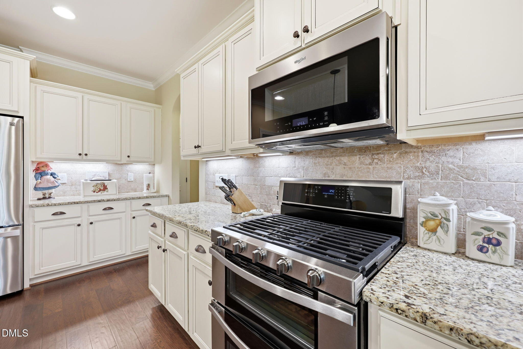 556 Rockport Drive Property Photo 12