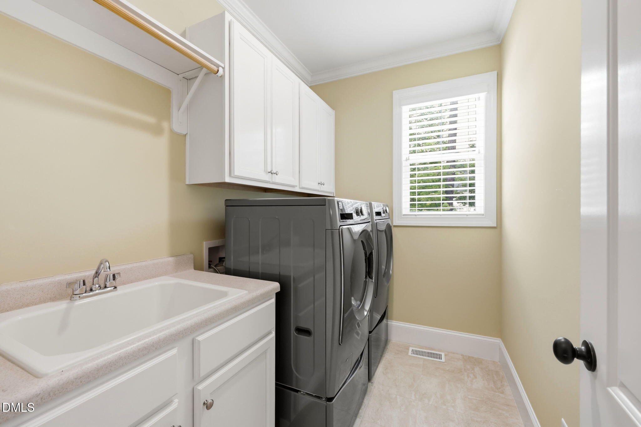 556 Rockport Drive Property Photo 15