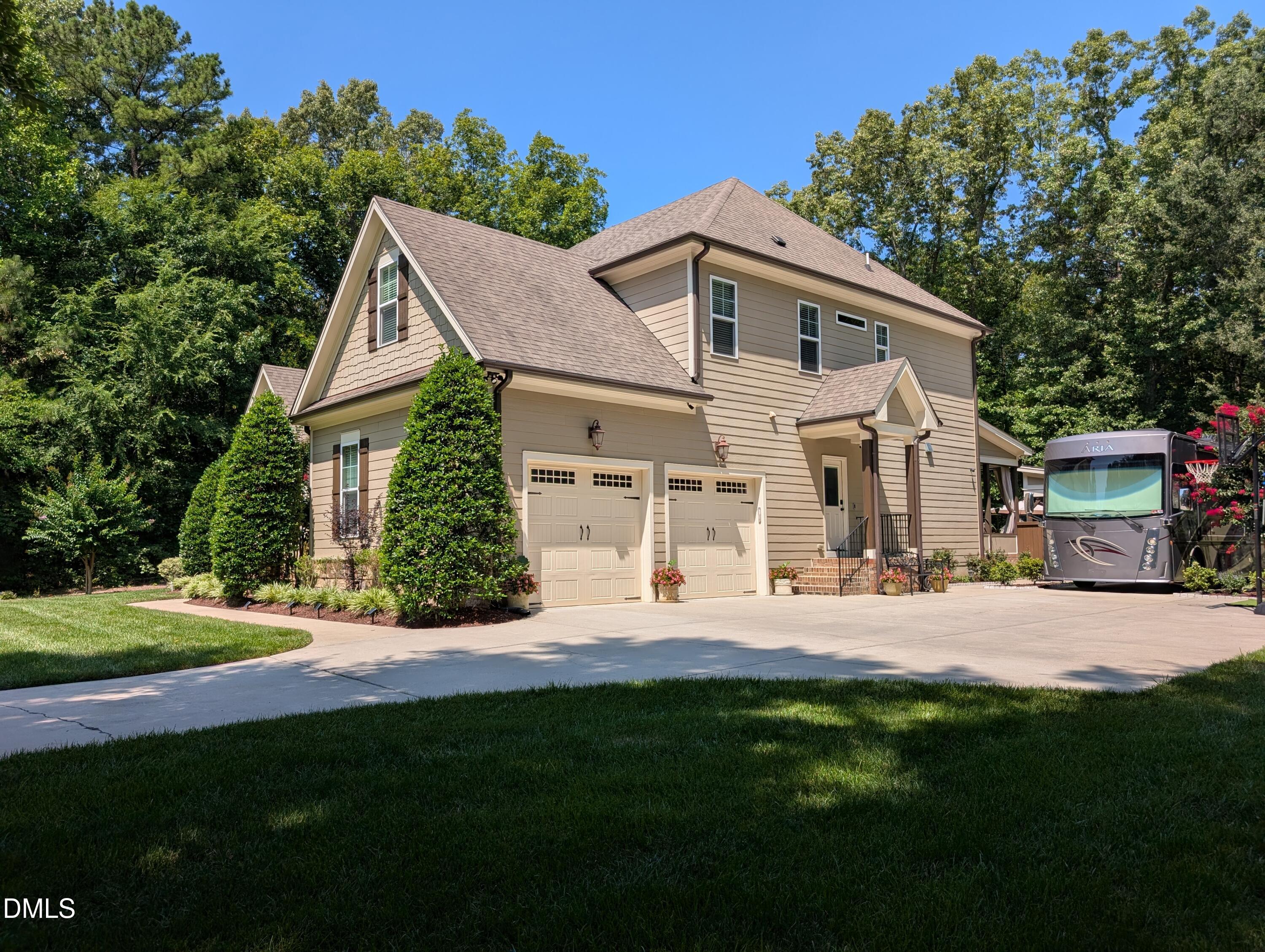 16021 New Light Road Property Photo 7