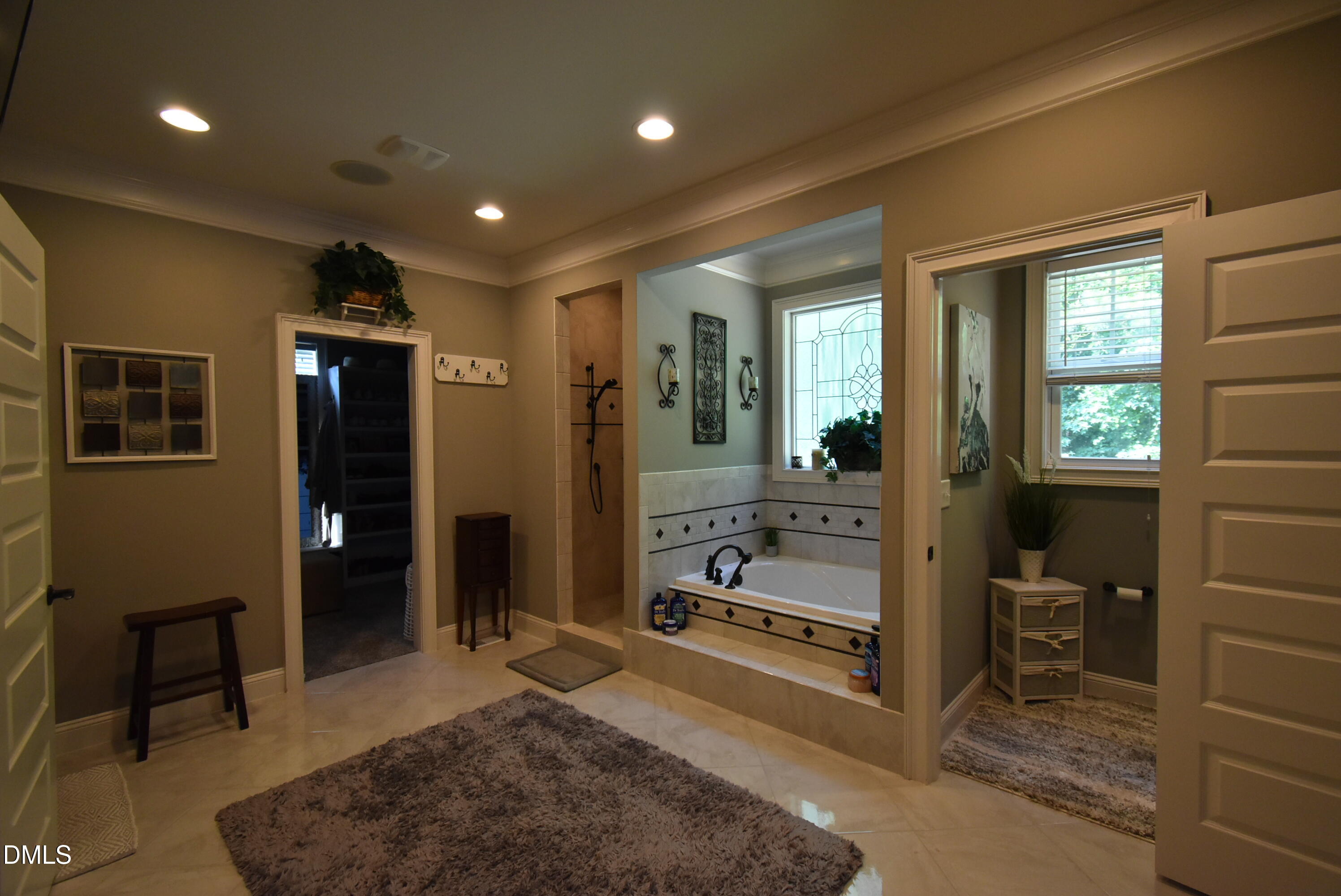16021 New Light Road Property Photo 27