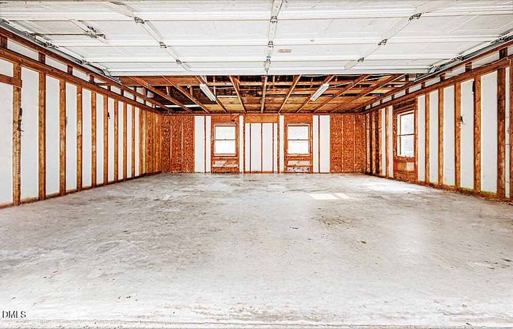 3913 Hampton Drive Property Photo 15