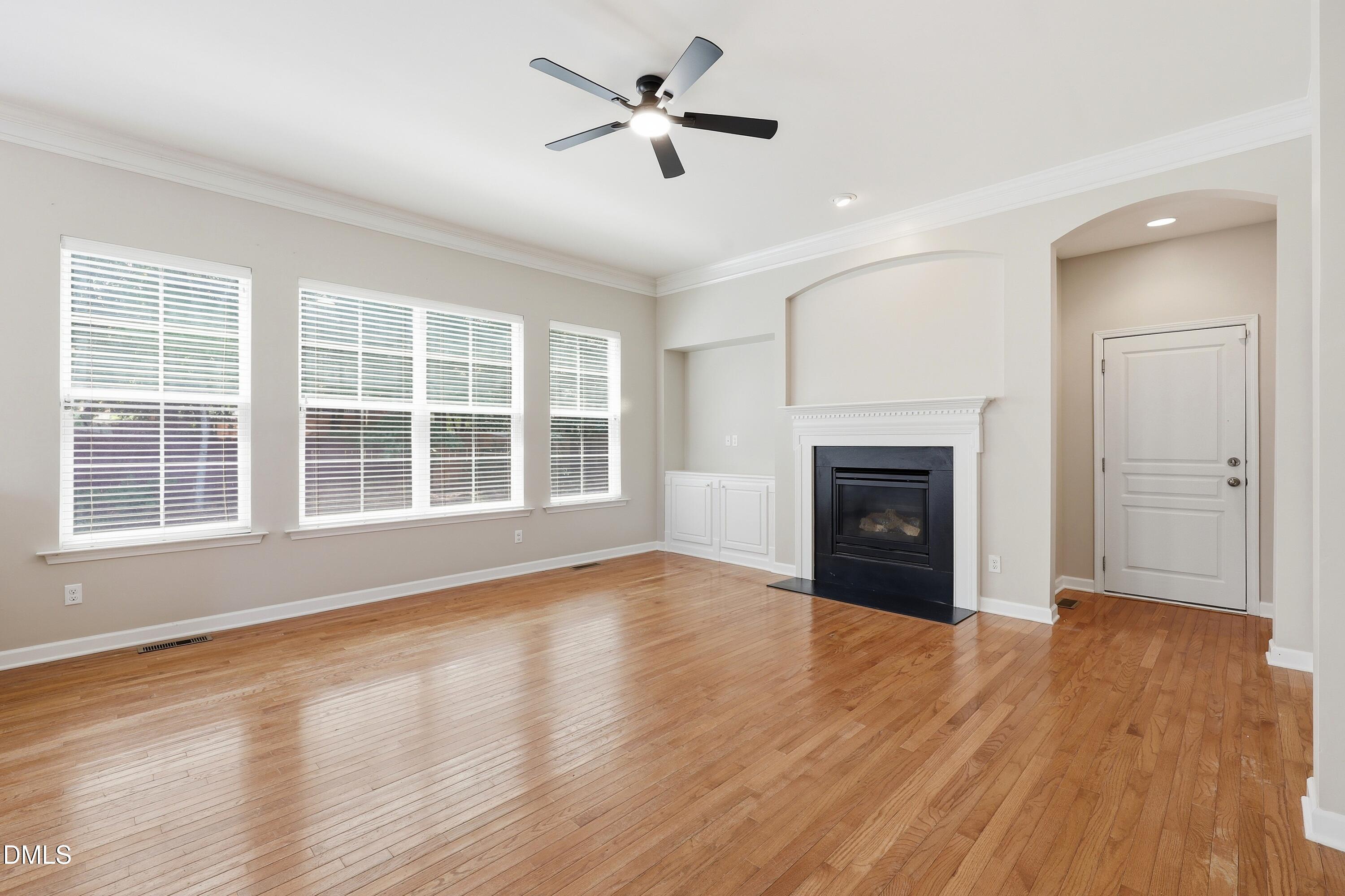 4020 Pheasant Tail Court Property Photo 8