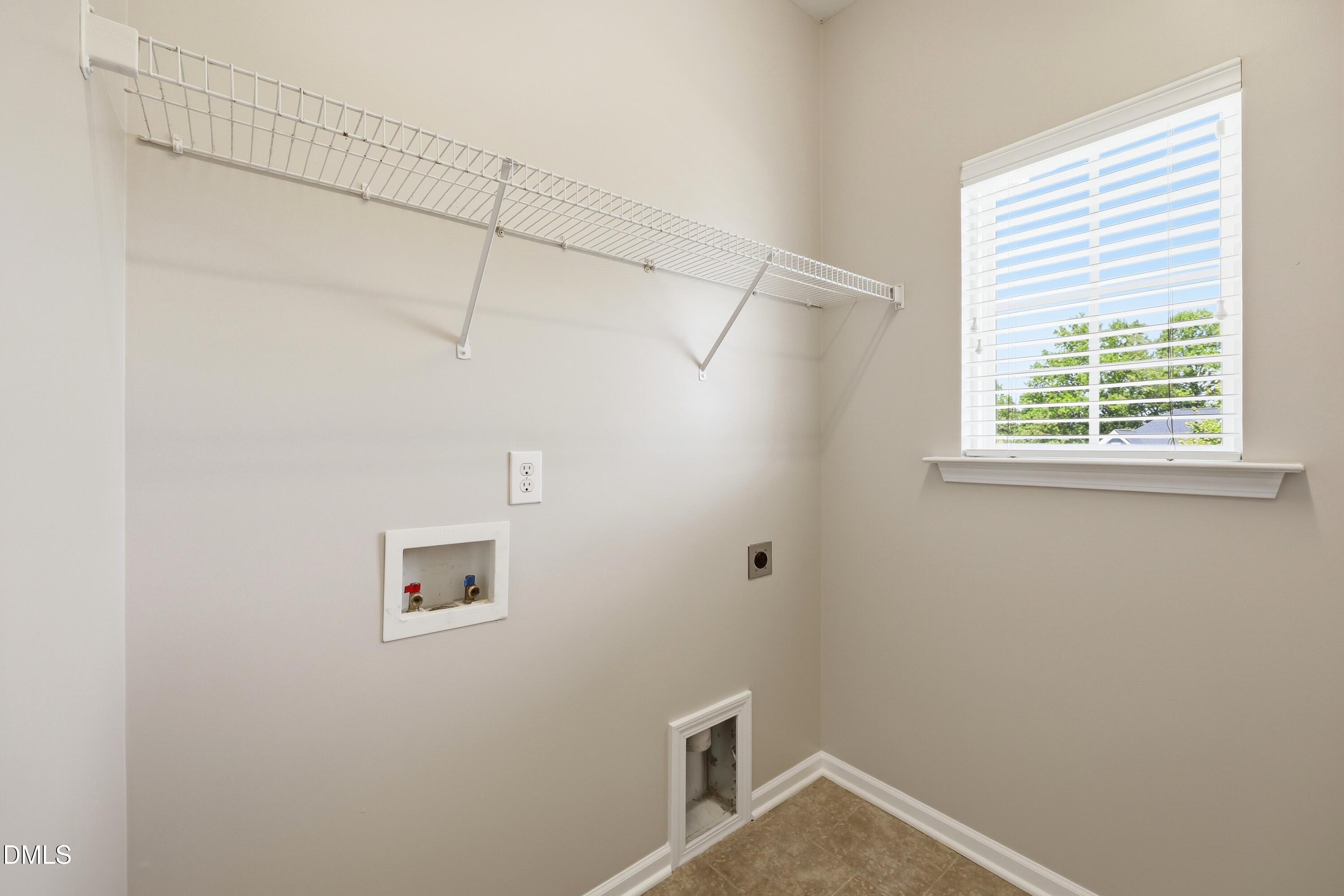 4020 Pheasant Tail Court Property Photo 27