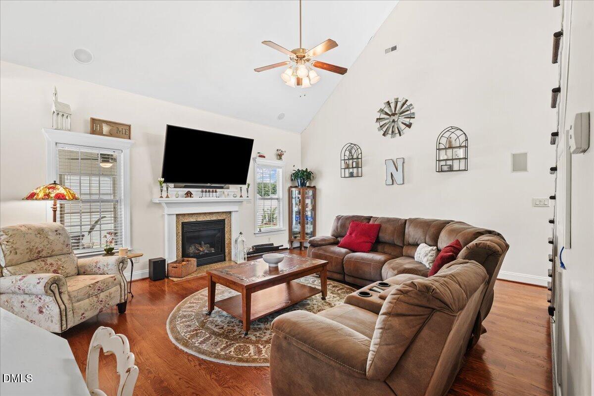 18 Treewood Lane Property Photo 8