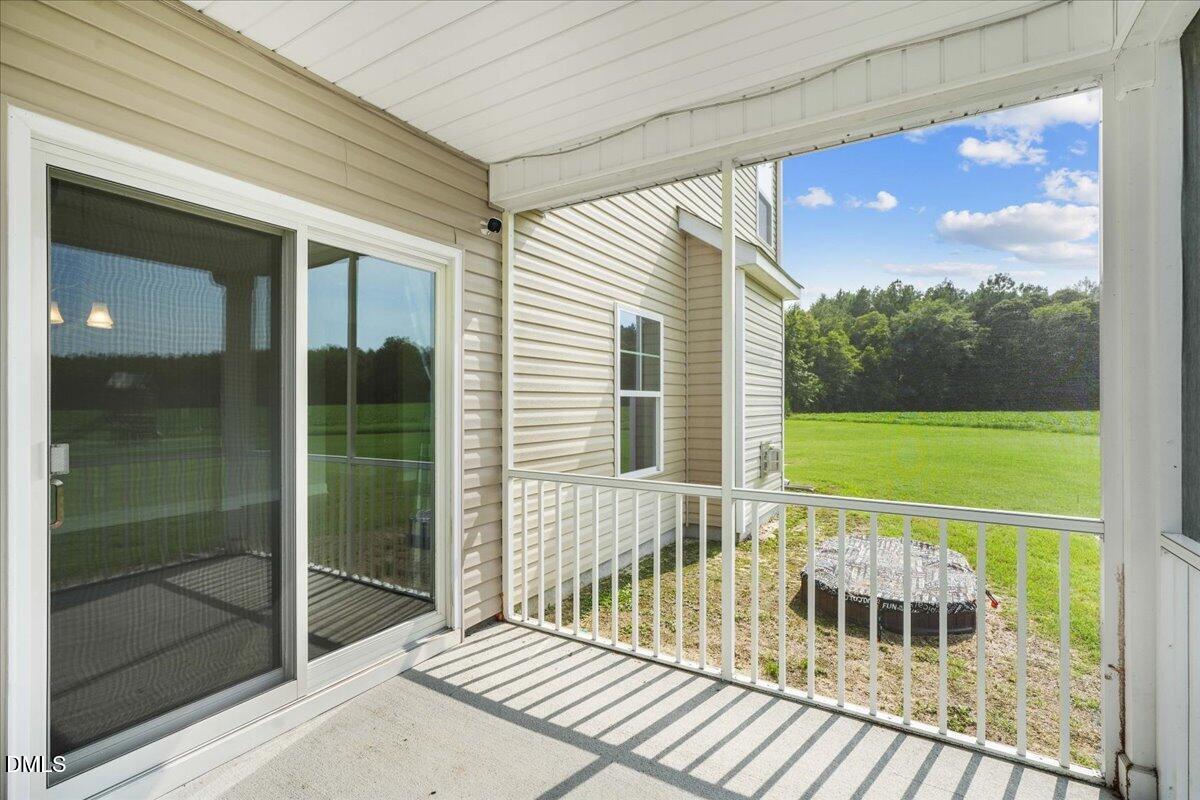 105 Mondavi Court Property Photo 6