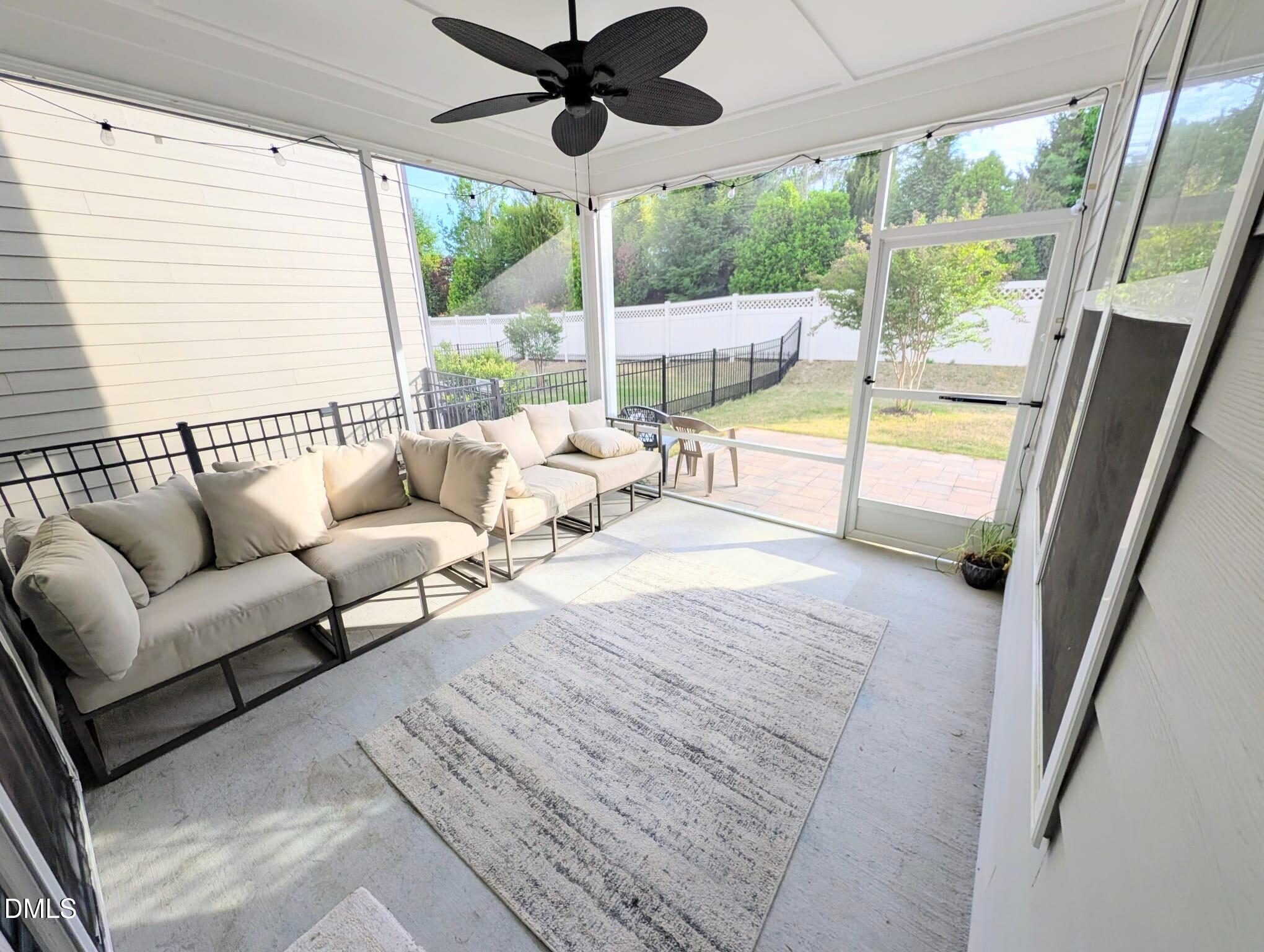 2969 Thirlestane Drive Property Photo 17