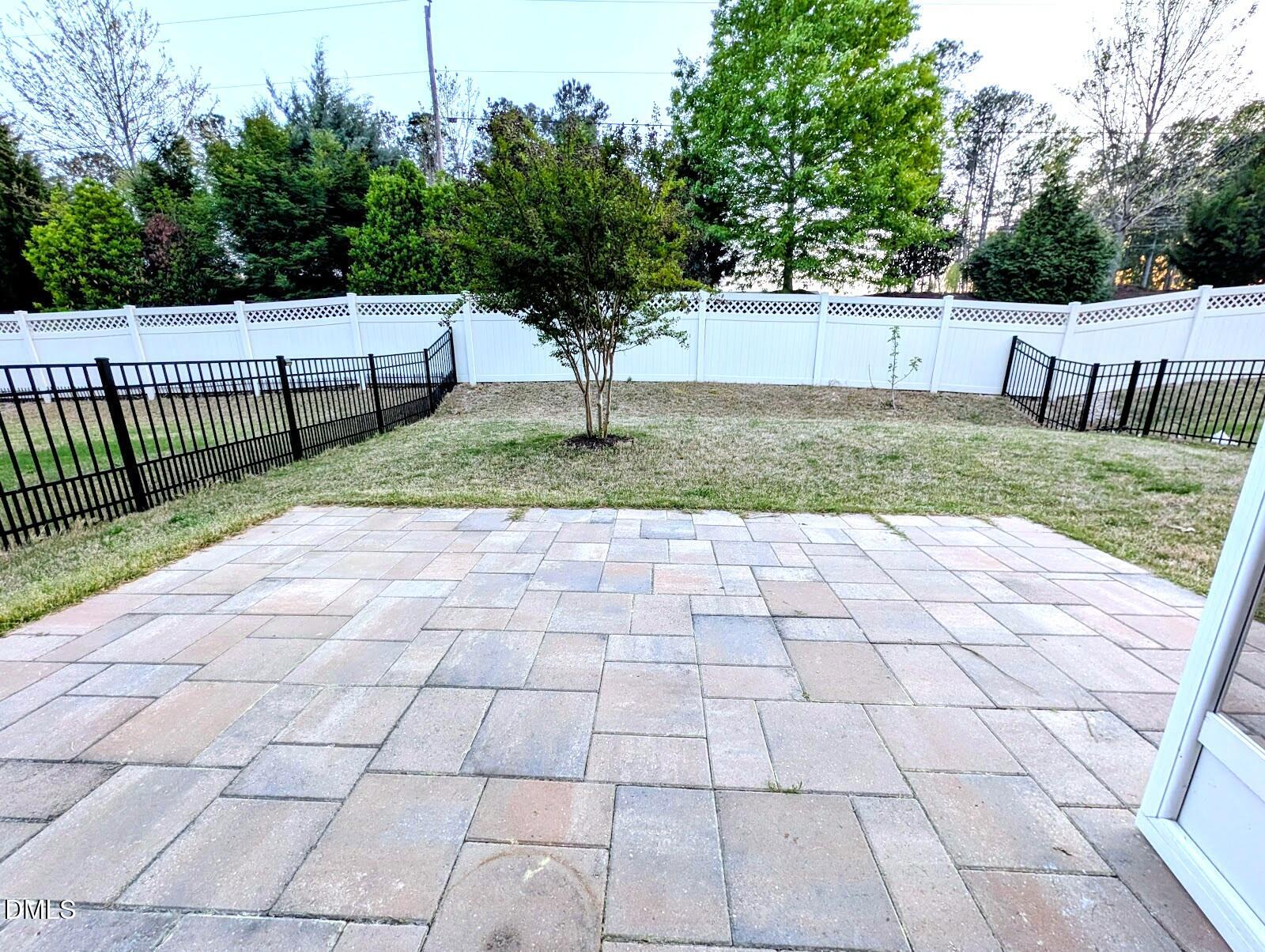2969 Thirlestane Drive Property Photo 19