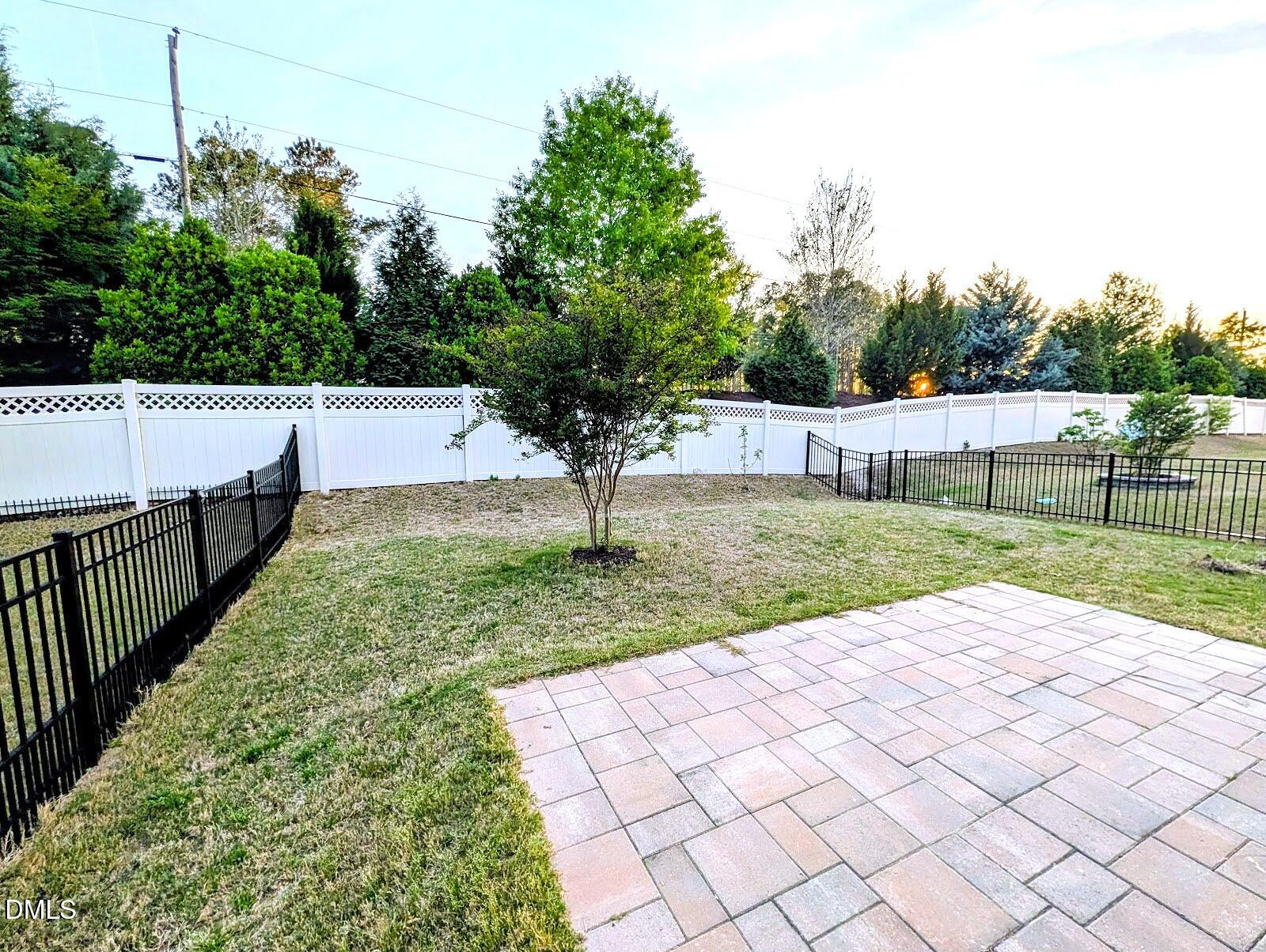 2969 Thirlestane Drive Property Photo 20