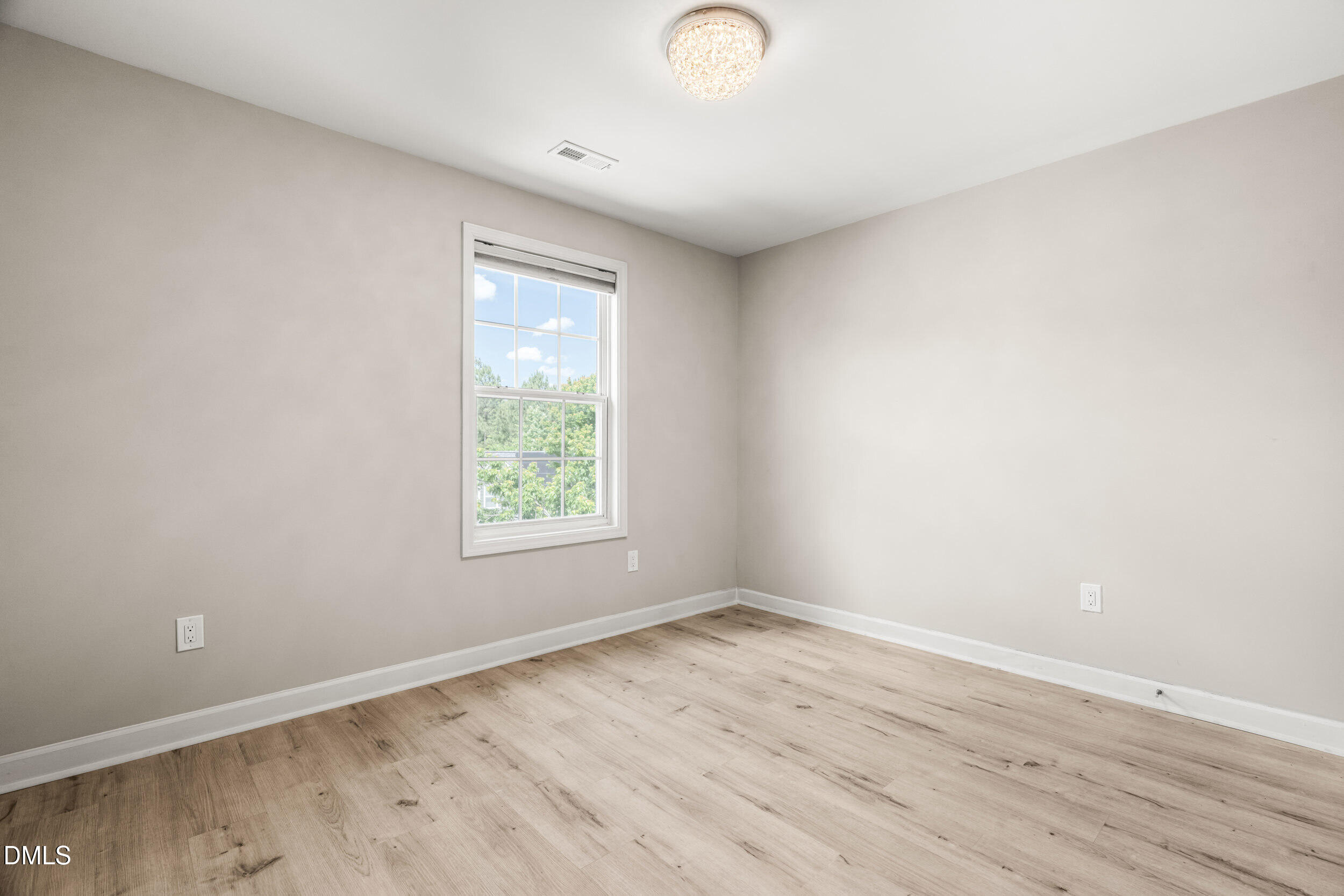 900 Vandalia Drive Property Photo 38