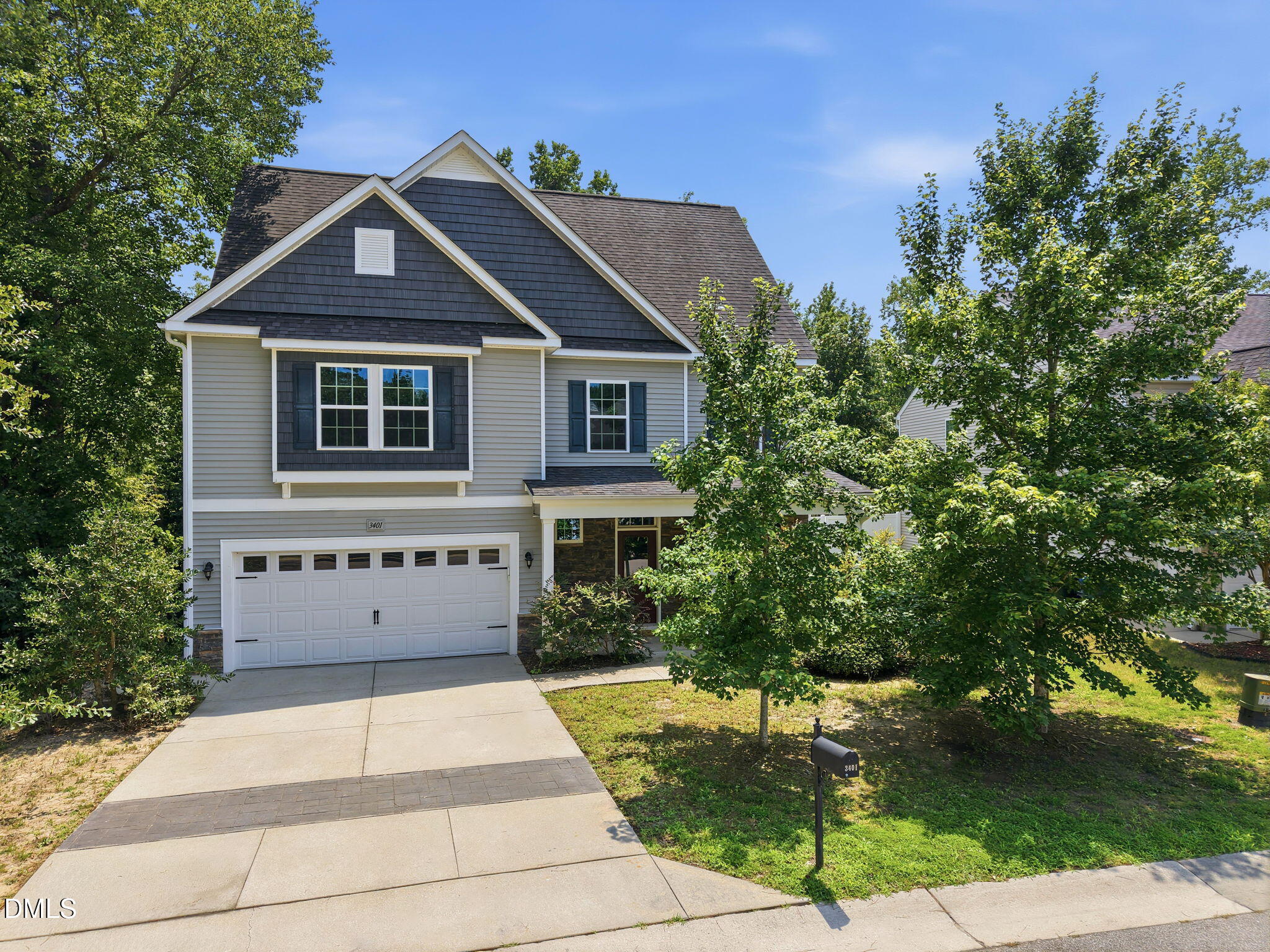 3401 Grosbeak Way Property Photo 1