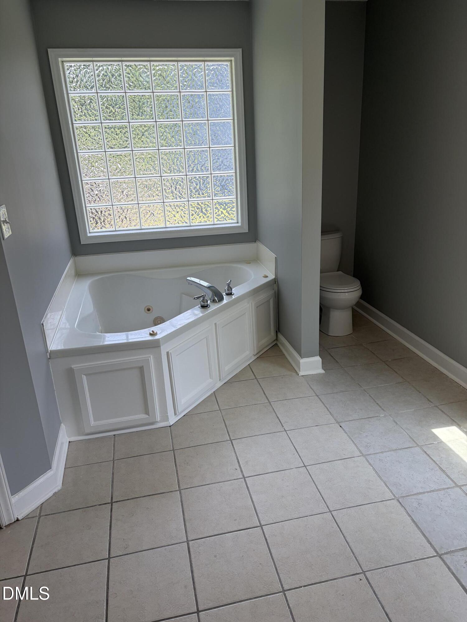 6321 Calico Court Property Photo 5