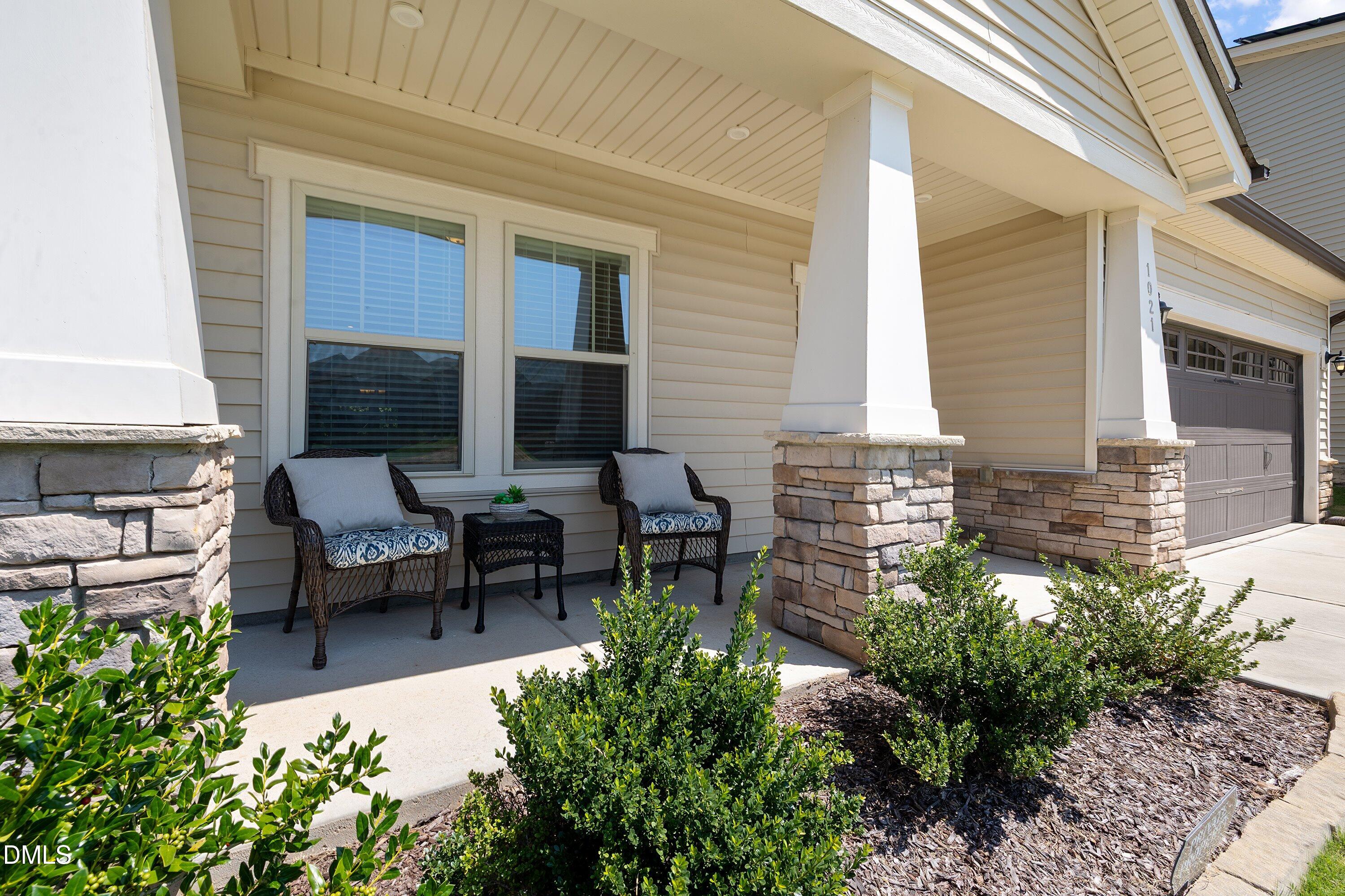 1021 Talbot Place Property Photo 6