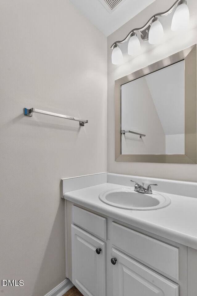 4327 Vienna Crest Drive Property Photo 12
