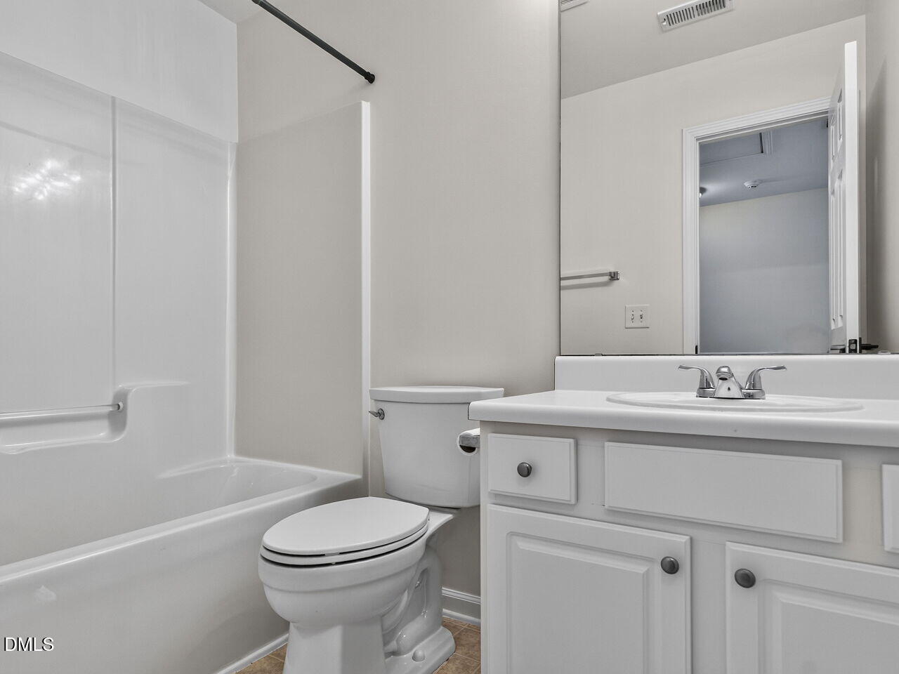 4327 Vienna Crest Drive Property Photo 15