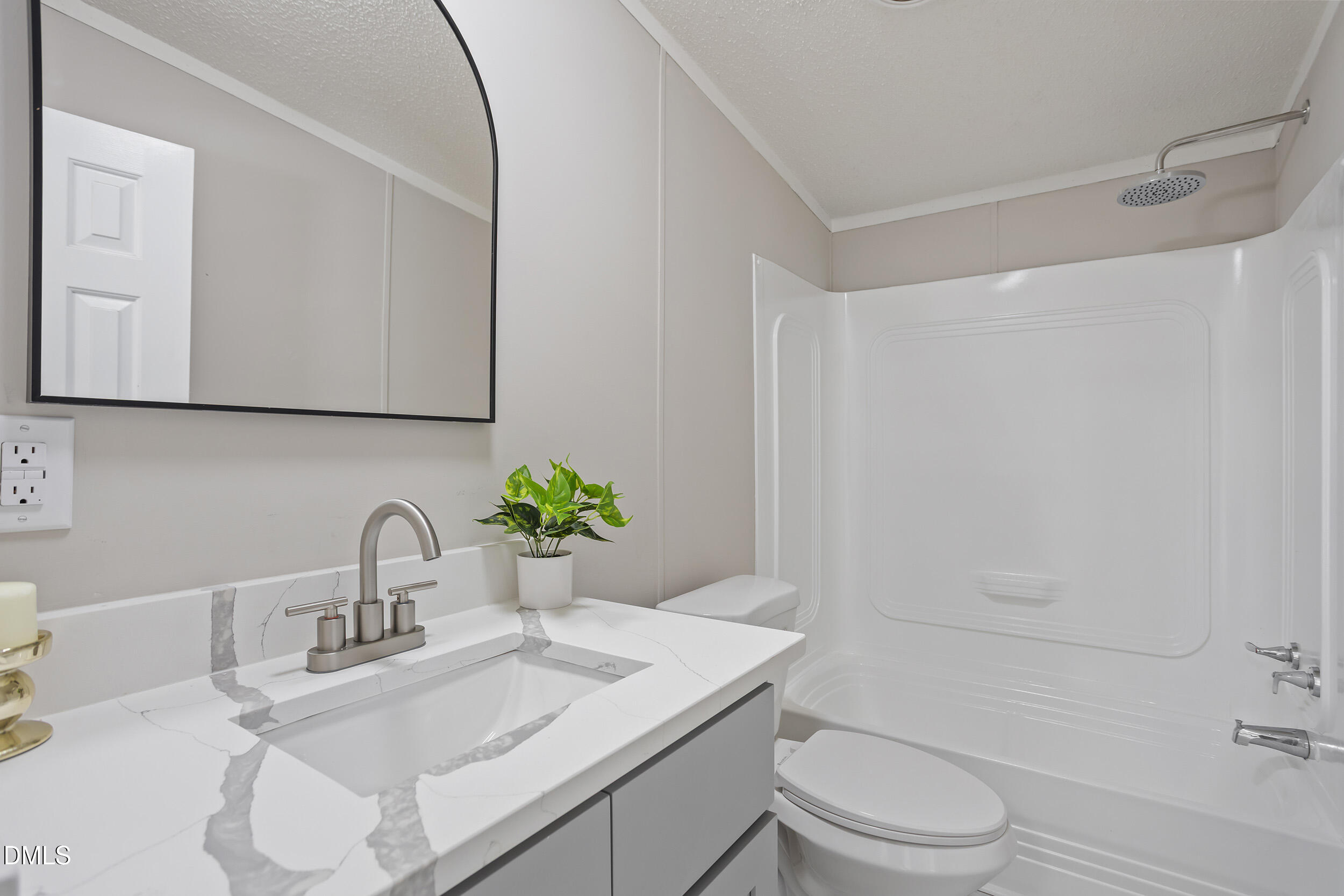 4674 Denton Road Property Photo 8