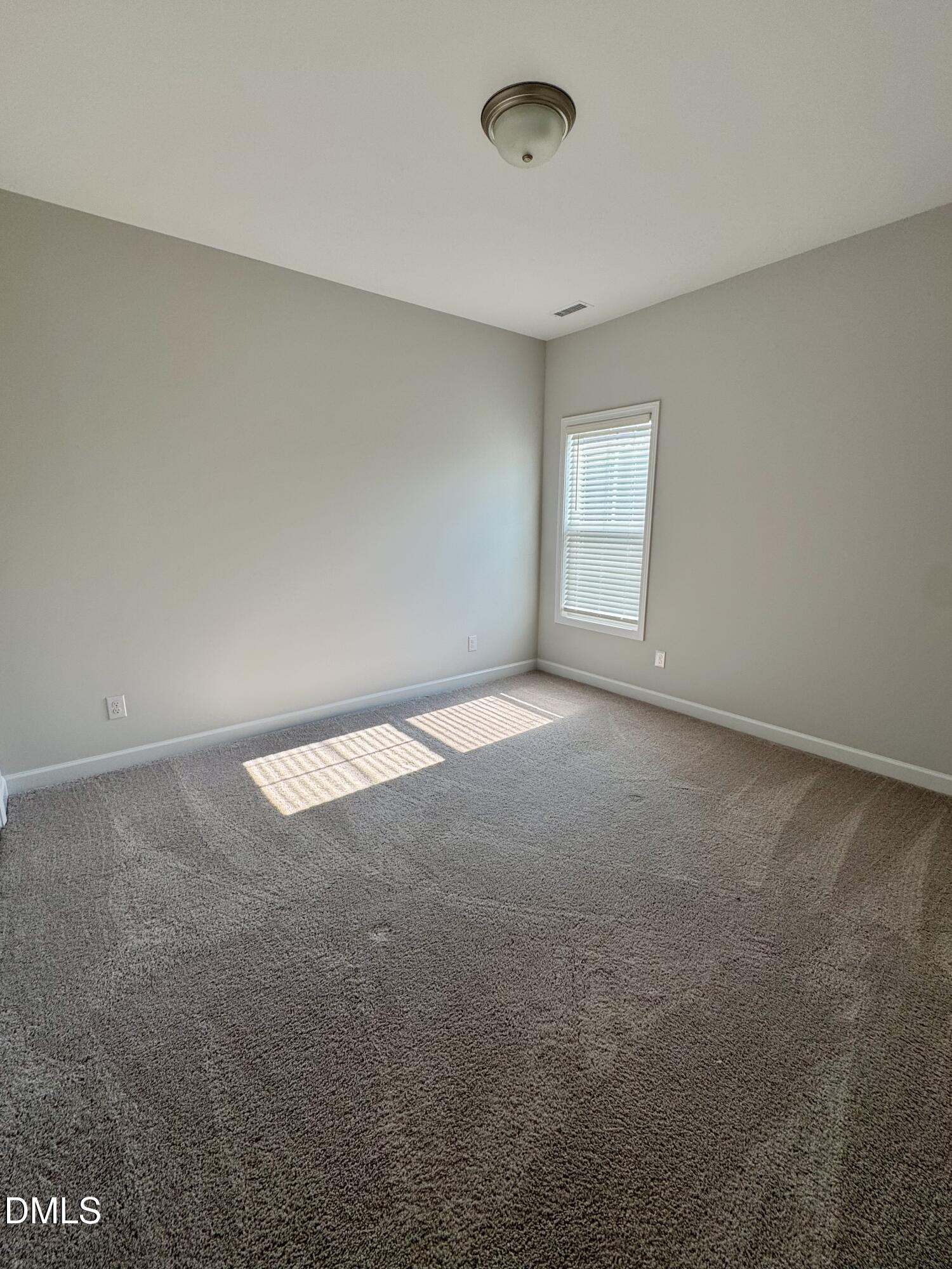 20 E Sand Luggs Court Property Photo 8