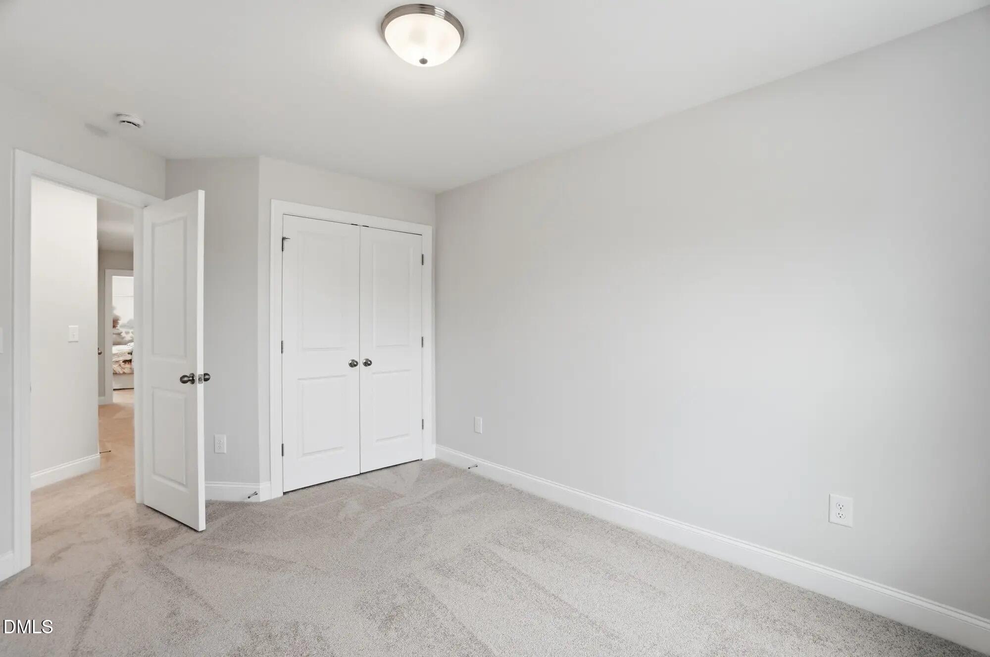5402 Running Fox Lane Property Photo 28
