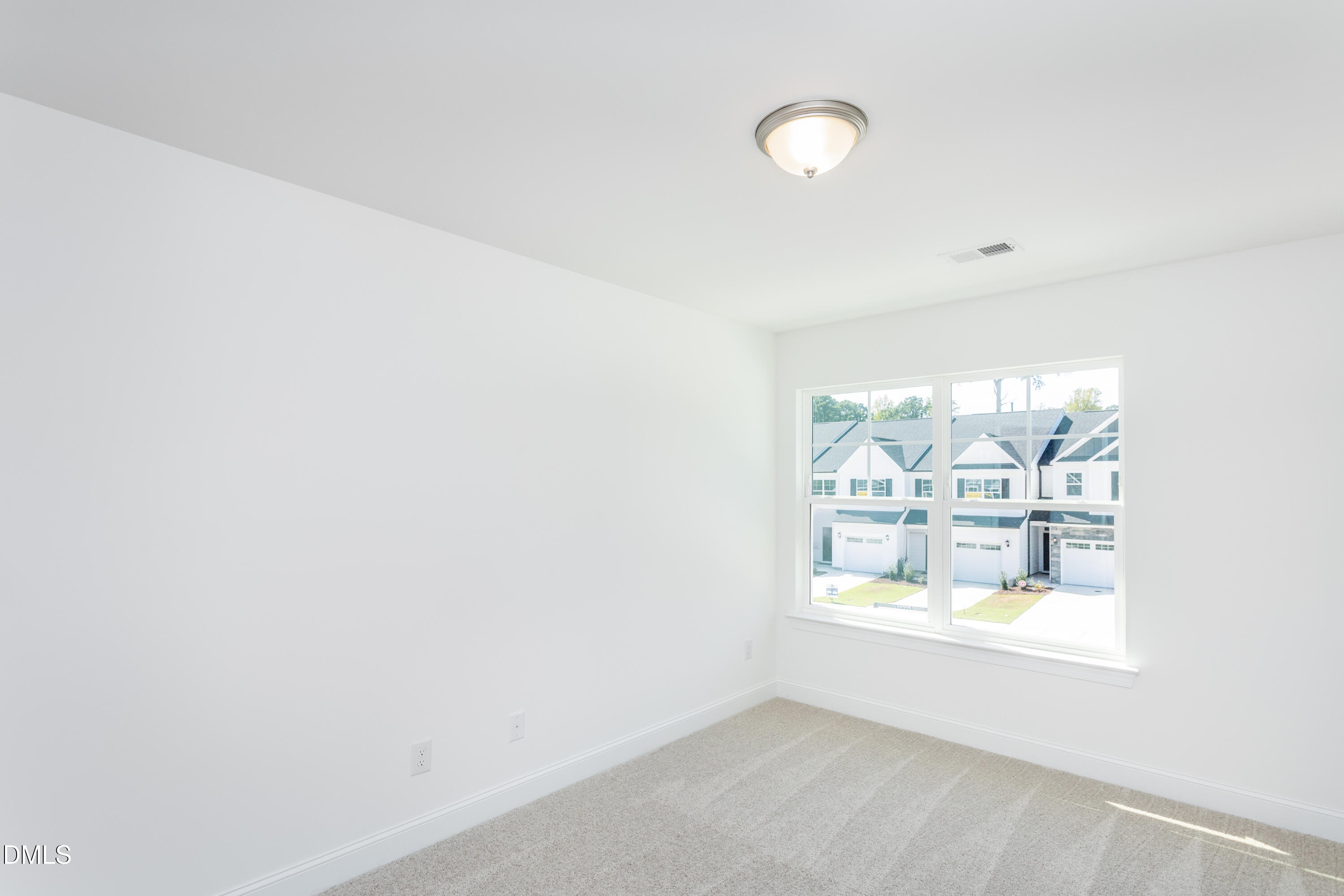 5410 Running Fox Lane Property Photo 16