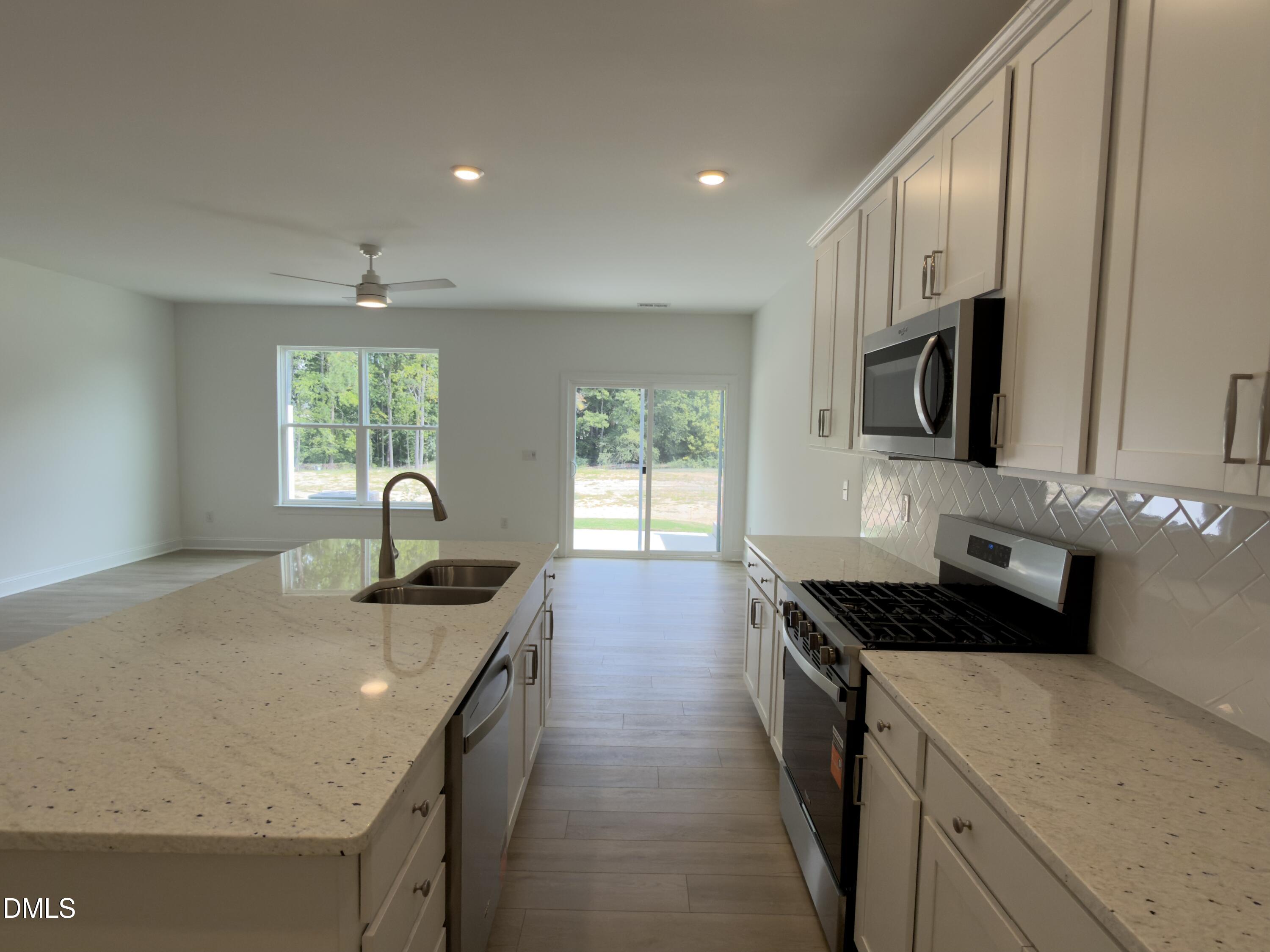 5404 Running Fox Lane Property Photo 6