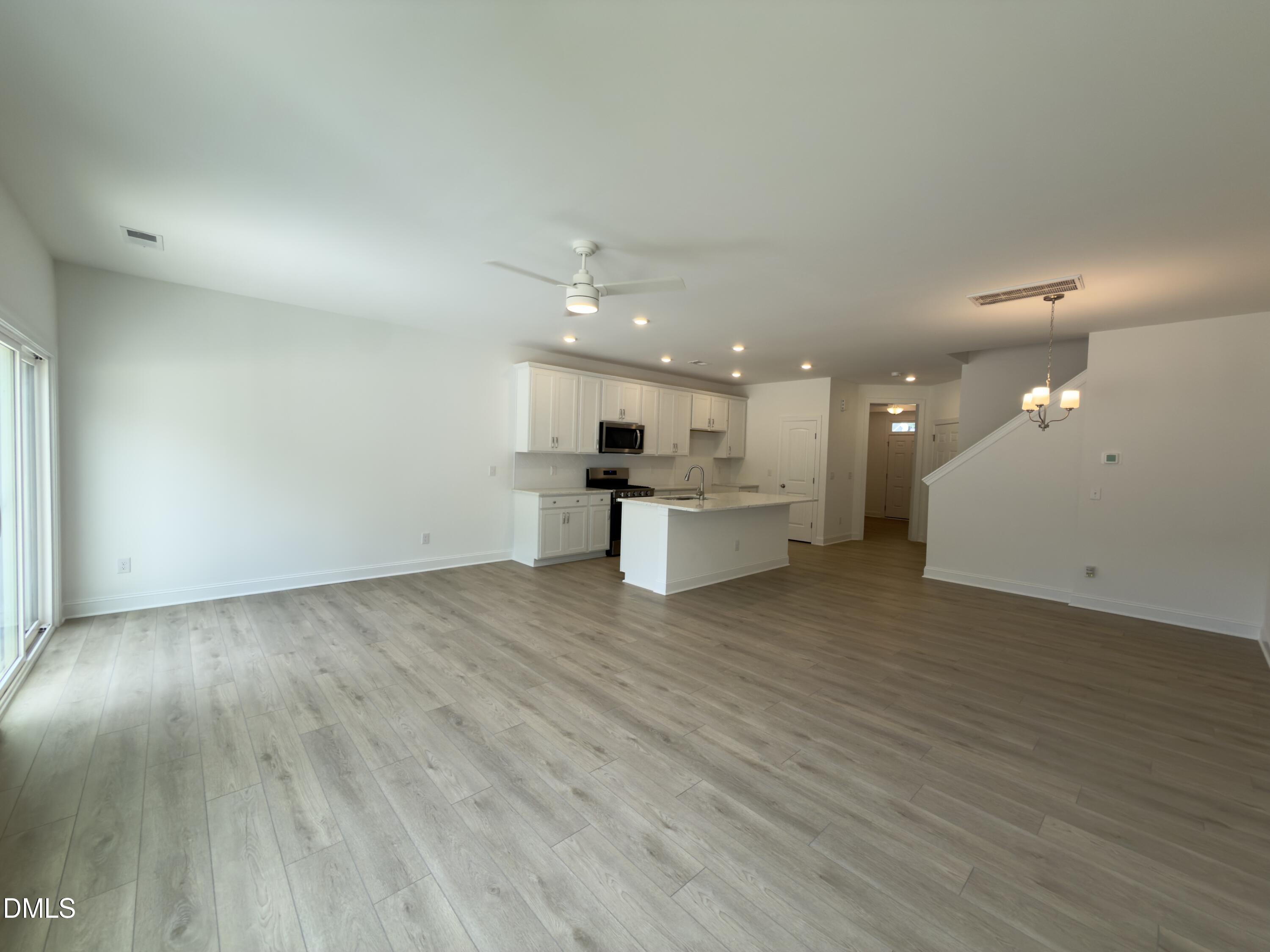 5404 Running Fox Lane Property Photo 9