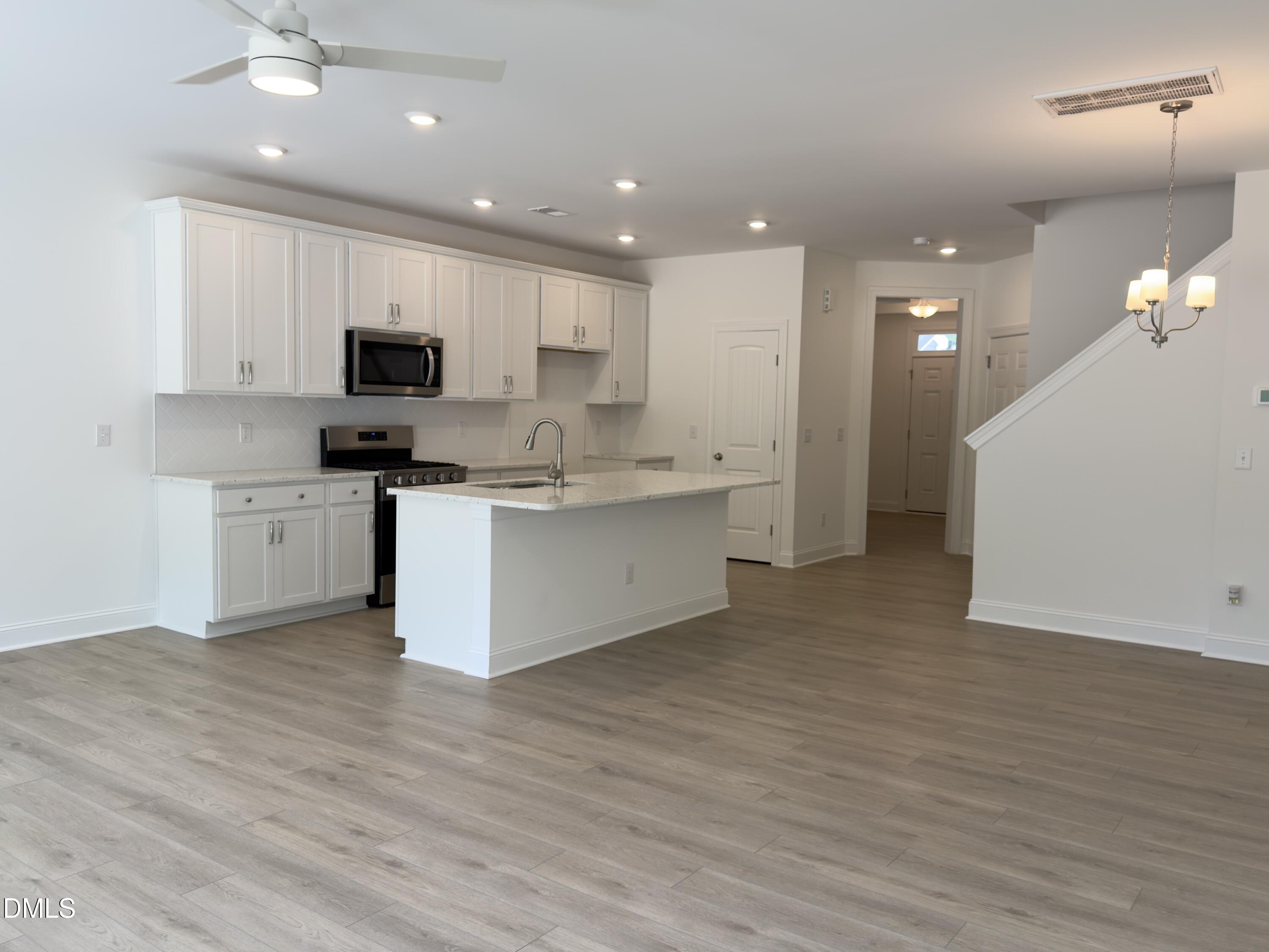 5404 Running Fox Lane Property Photo 10