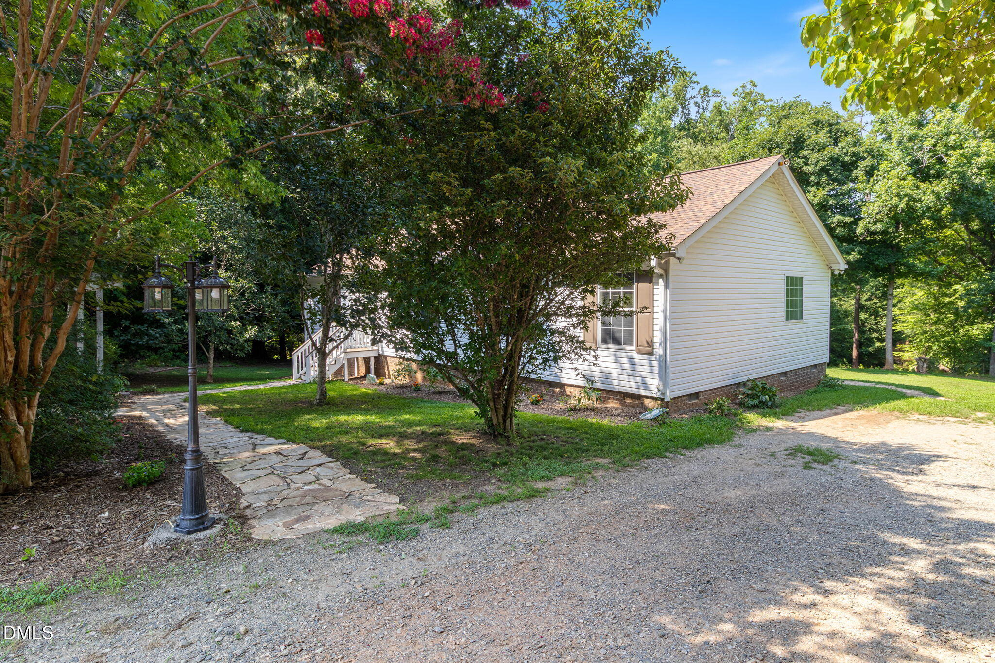 3286 Nc 54 Highway Property Photo 6