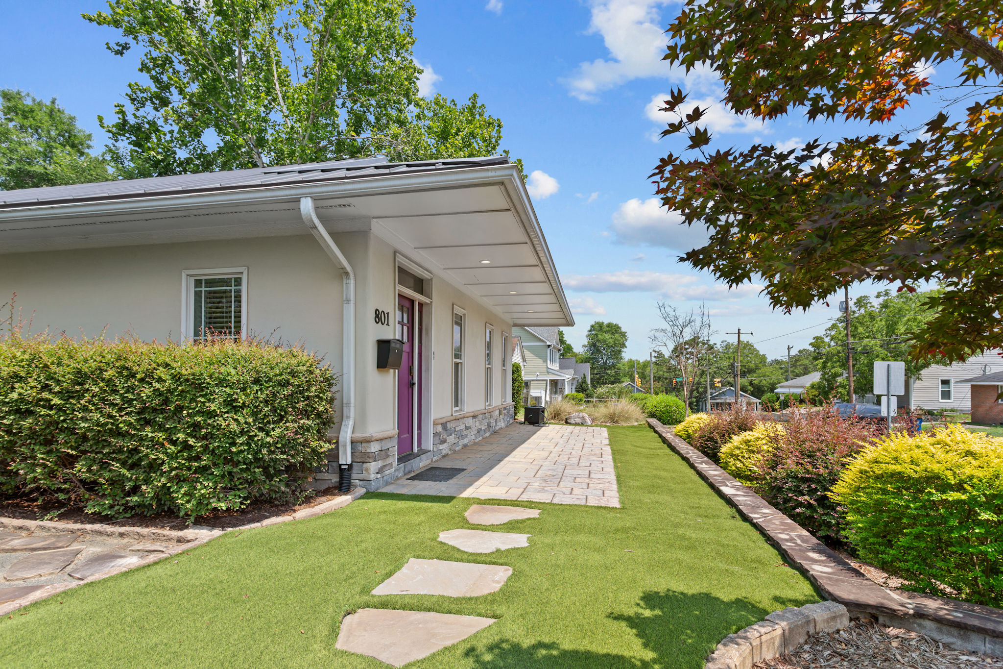 801 Dowd Street Property Photo 6