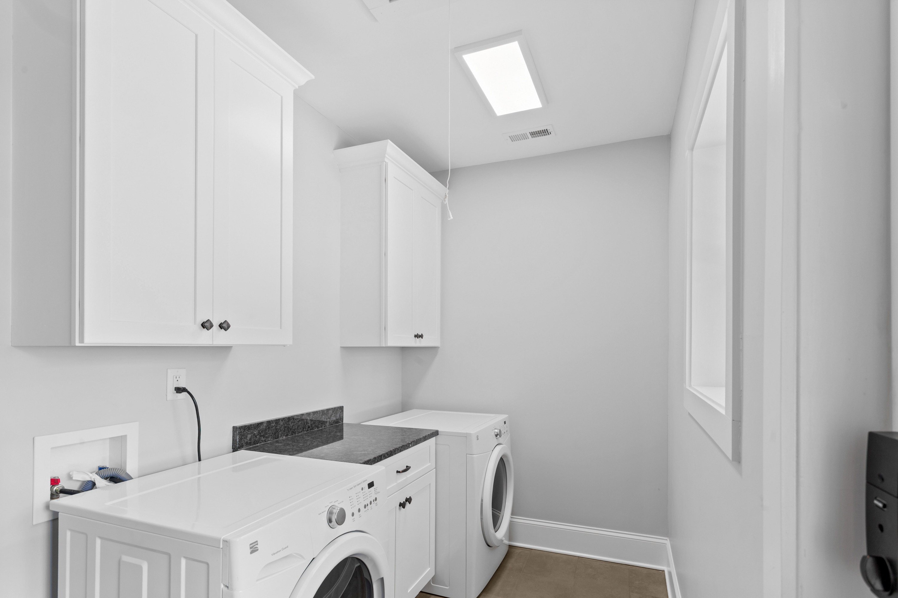 801 Dowd Street Property Photo 18