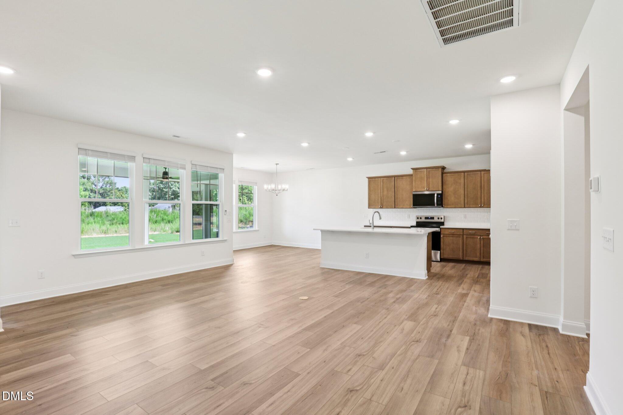 544 Hipwood Drive Property Photo 1