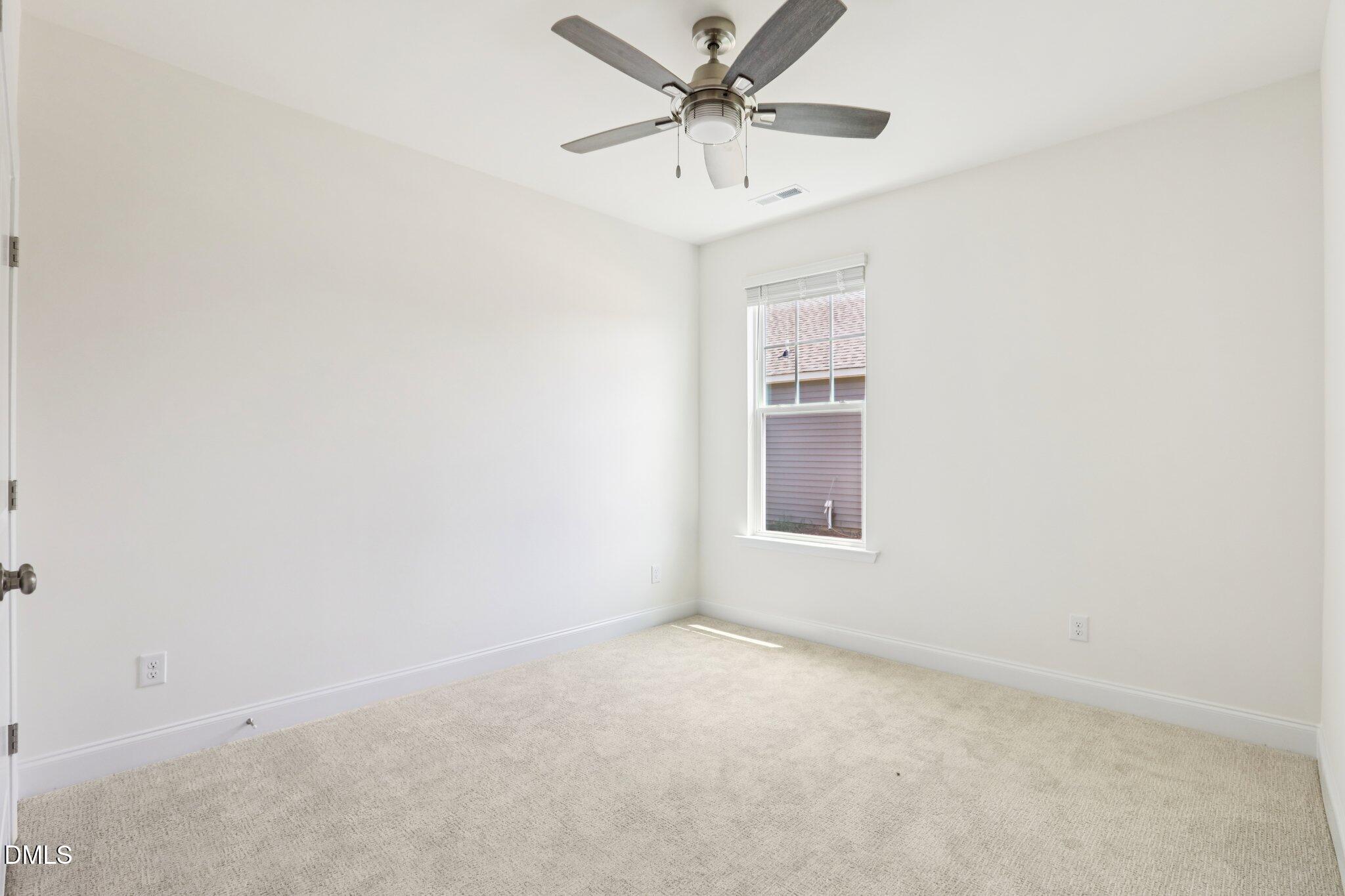 544 Hipwood Drive Property Photo 9