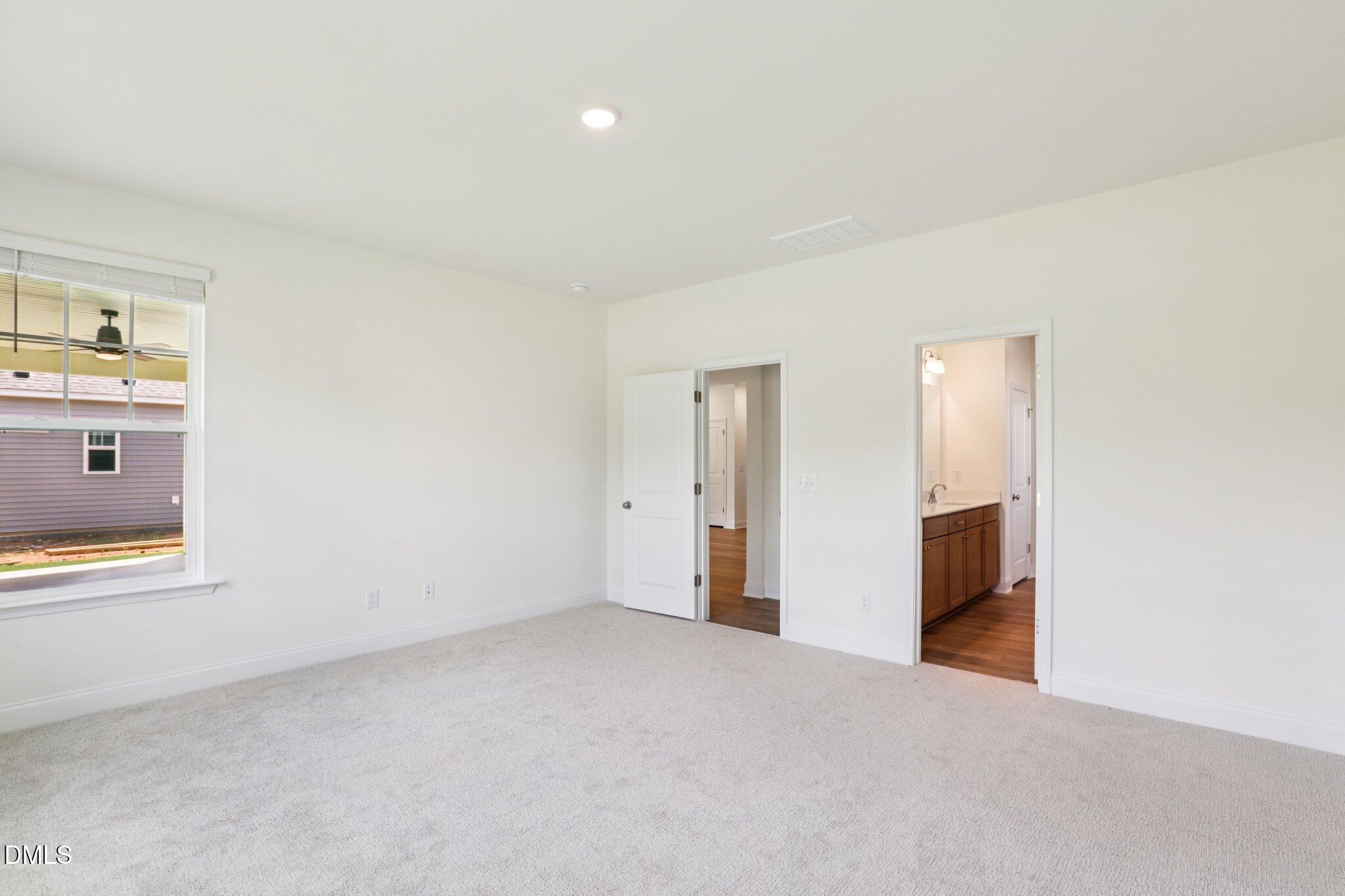 544 Hipwood Drive Property Photo 15