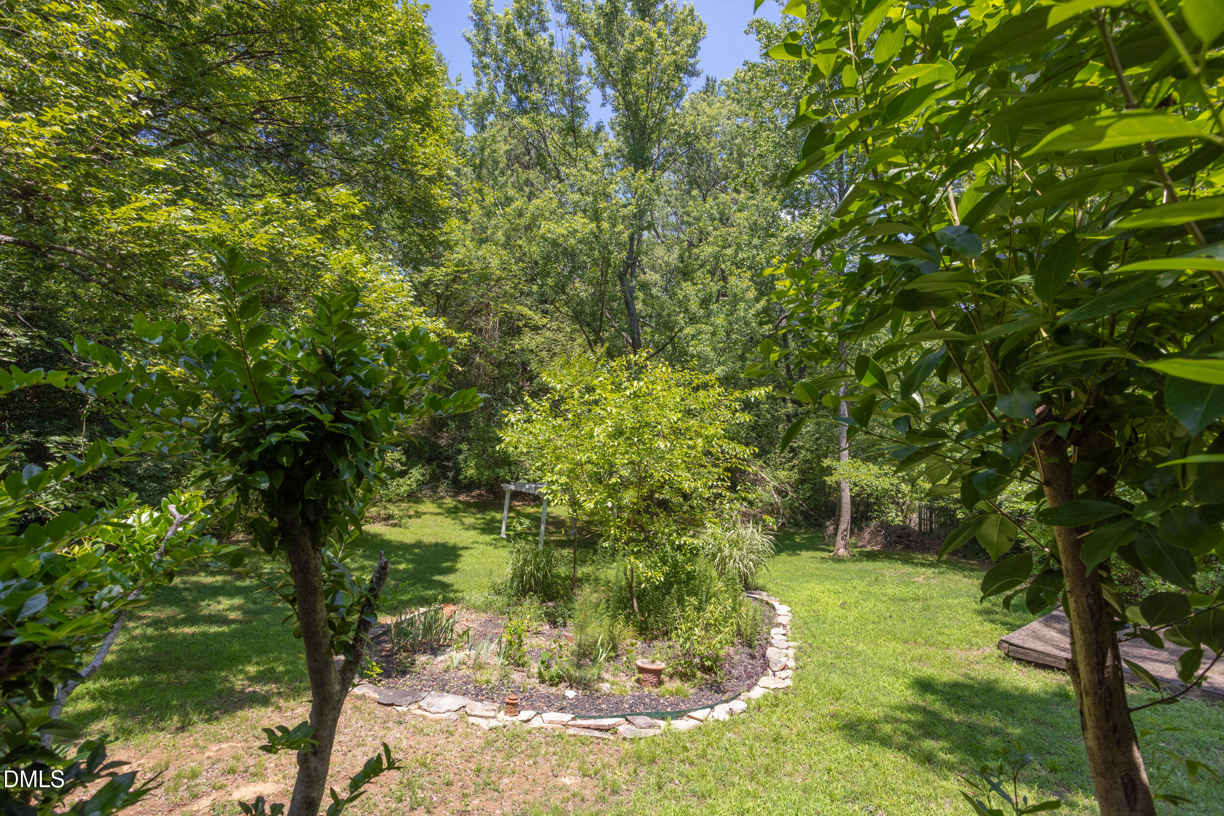 1016 Wells Street Property Photo 35