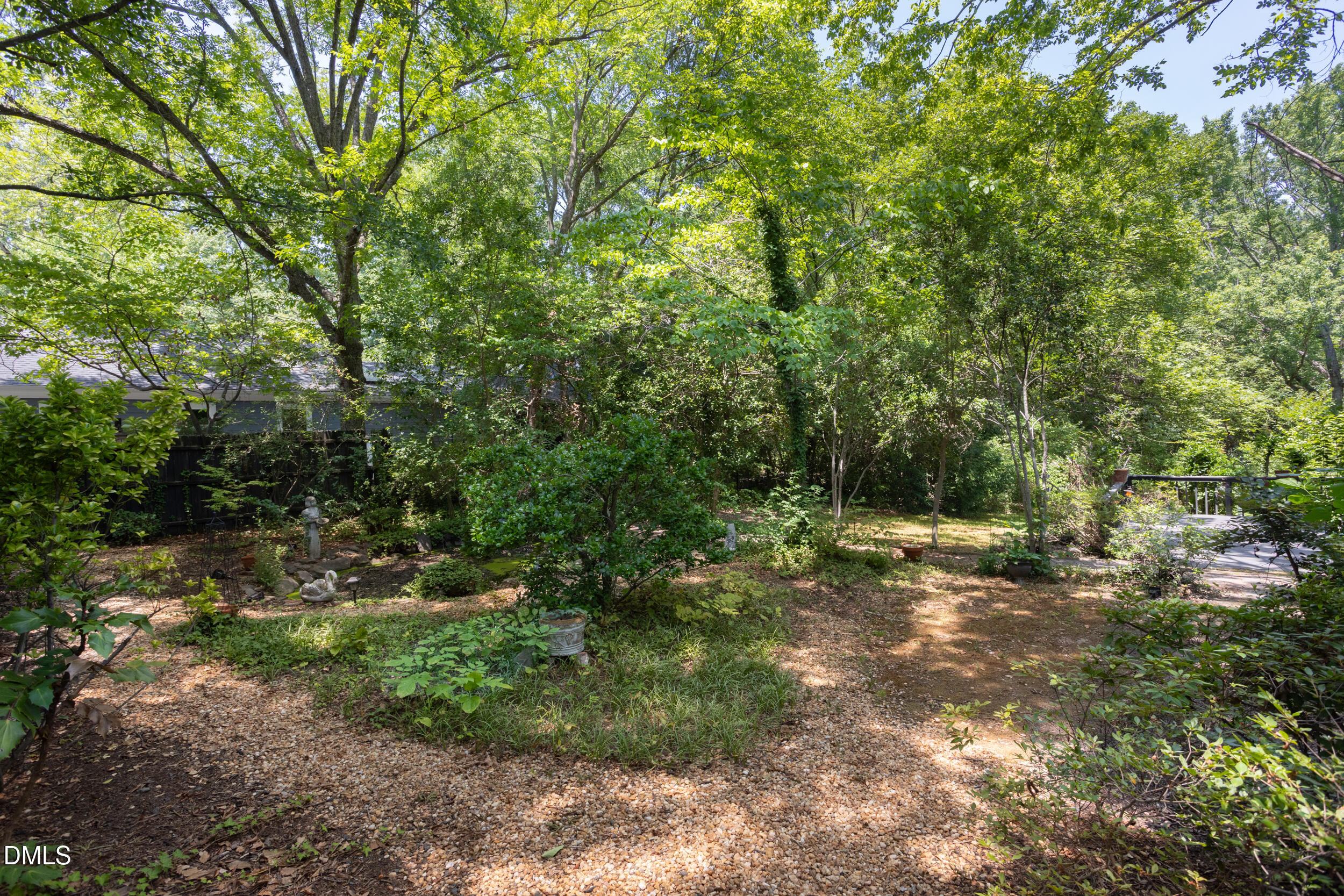 1018 Wells Street Property Photo 2