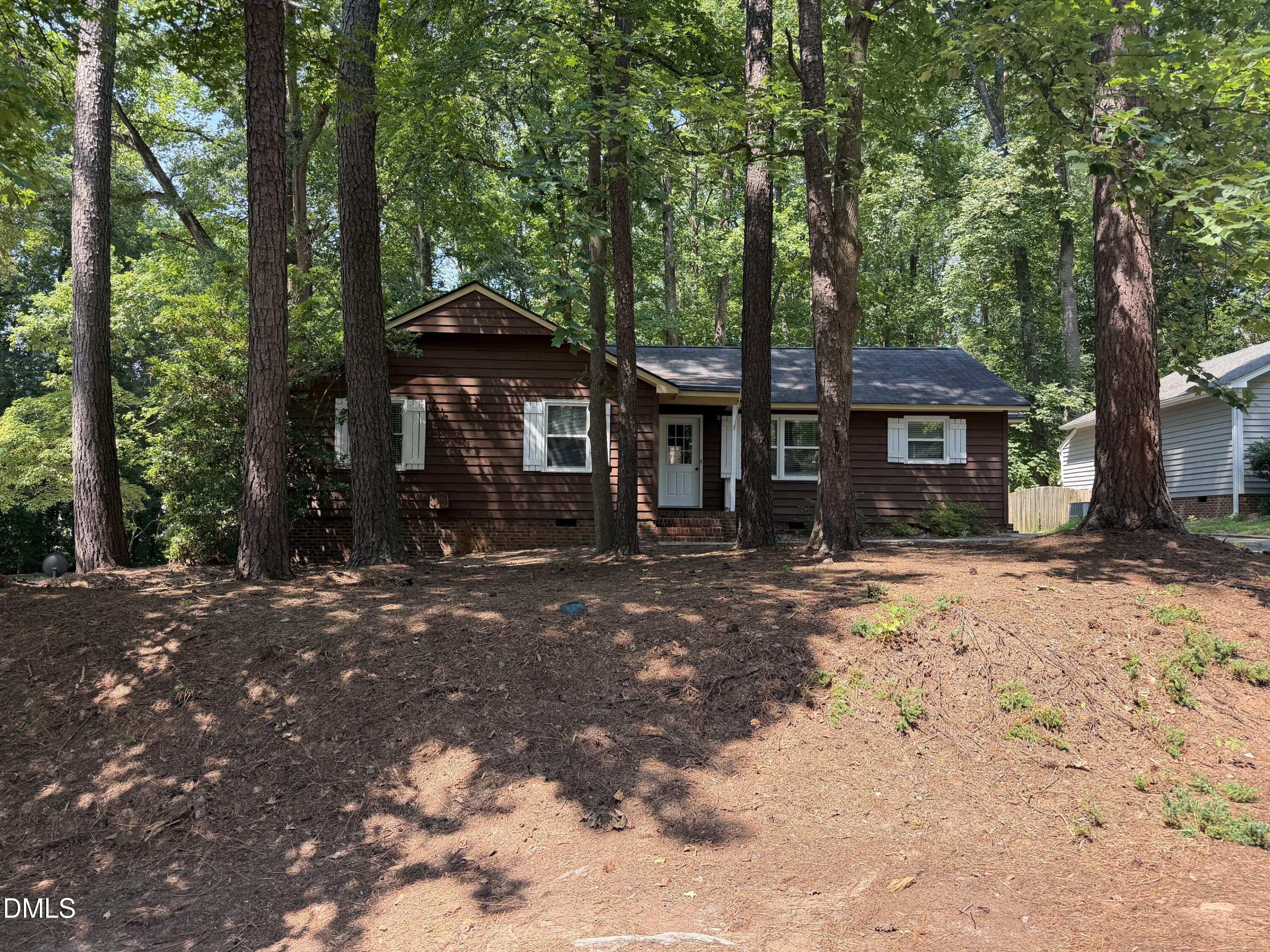 101 Angus Court Property Photo 1